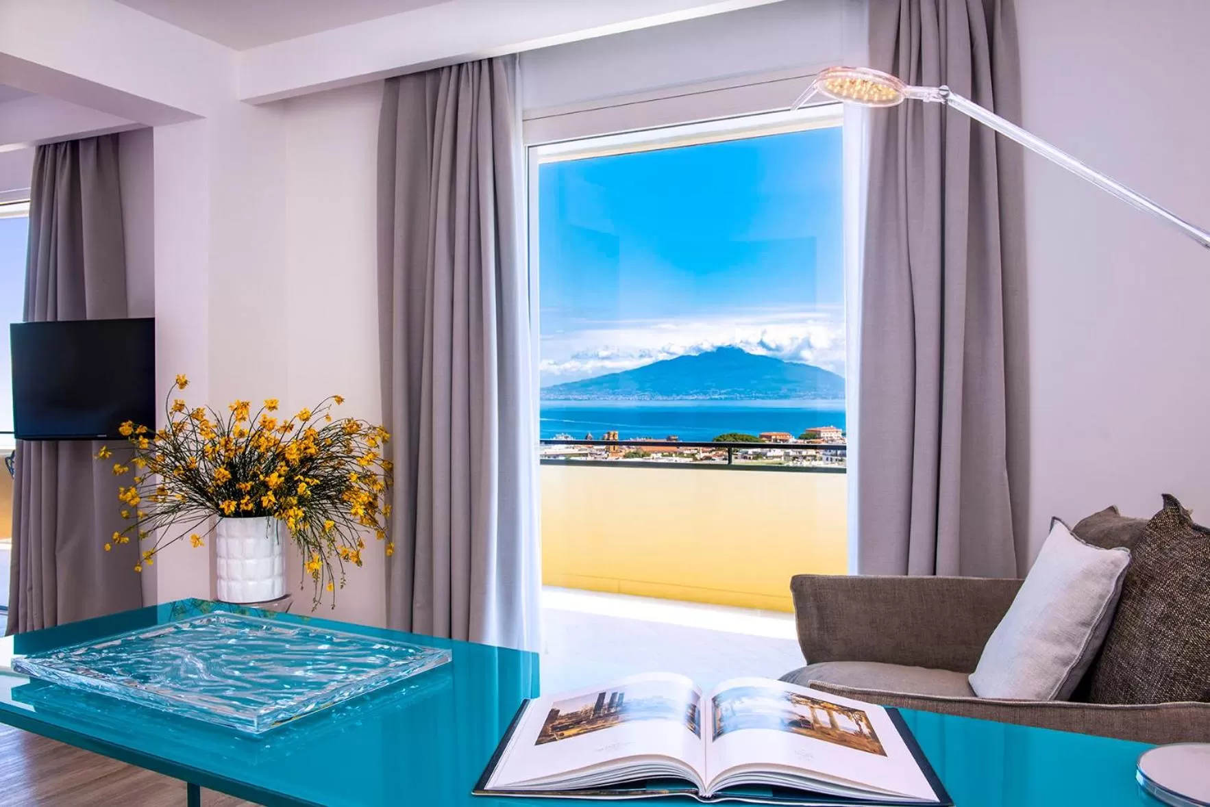 Junior Suite with Sea View in Hilton Sorrento Palace