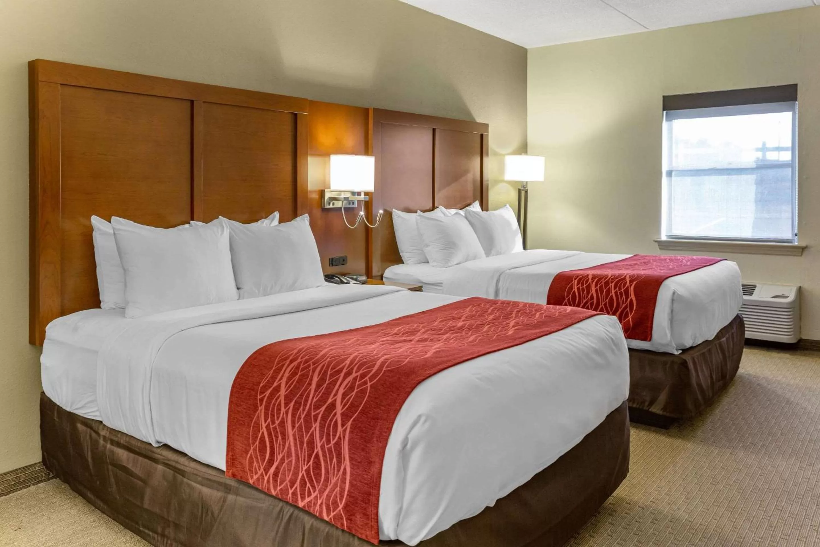 Queen Room with Two Queen Beds - Non-Smoking in Comfort Inn Lancaster at Rockvale