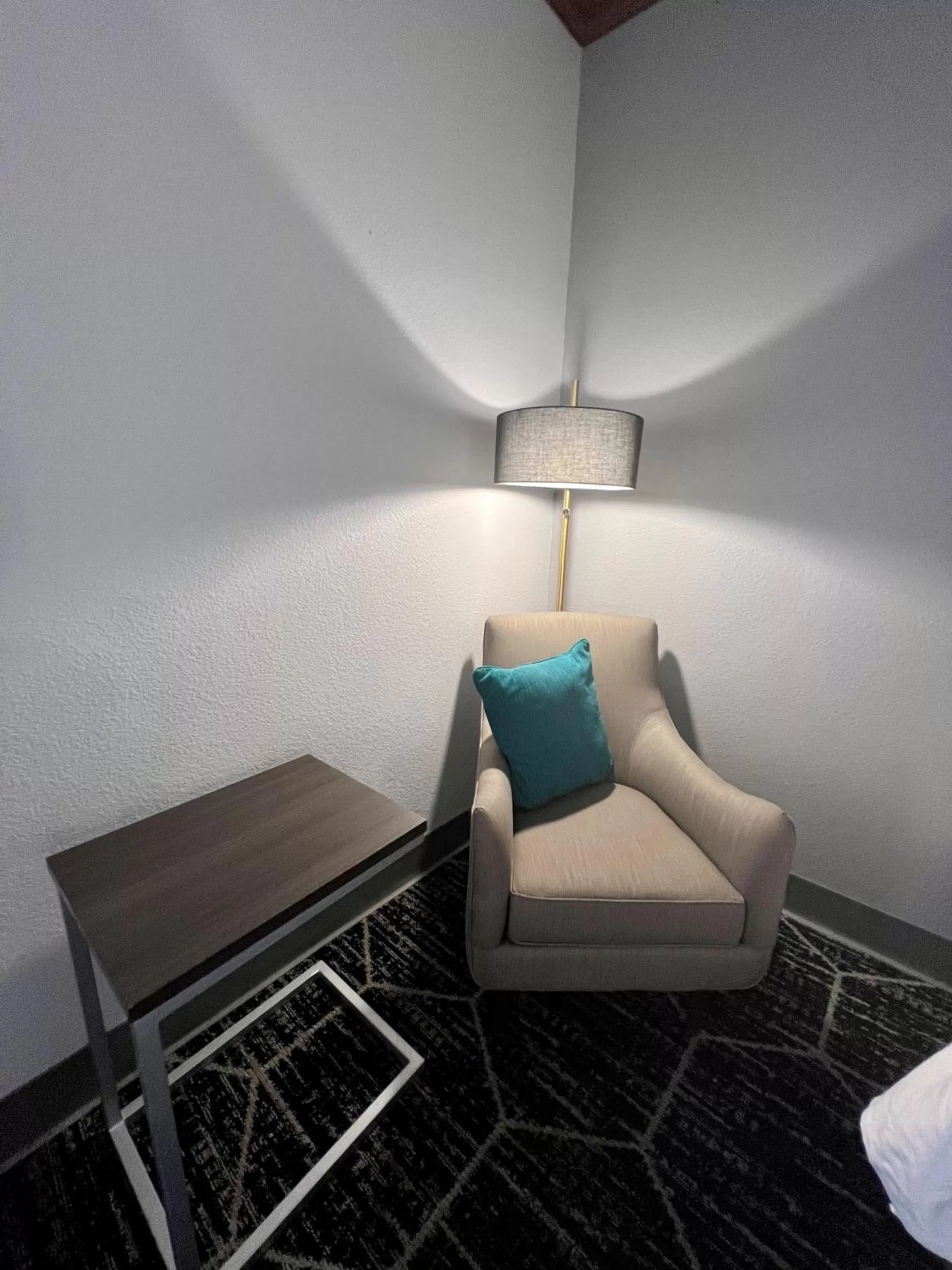 Queen Room with Two Queen Beds and Bath Tub - Mobility/Hearing Accessible - Non-Smoking in La Quinta by Wyndham Big Spring