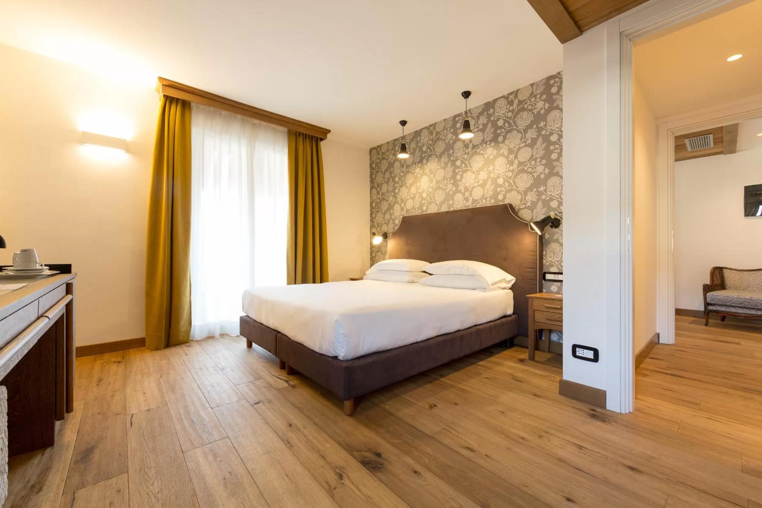 Suite with Balcony - single occupancy in Duca D'Aosta Hotel