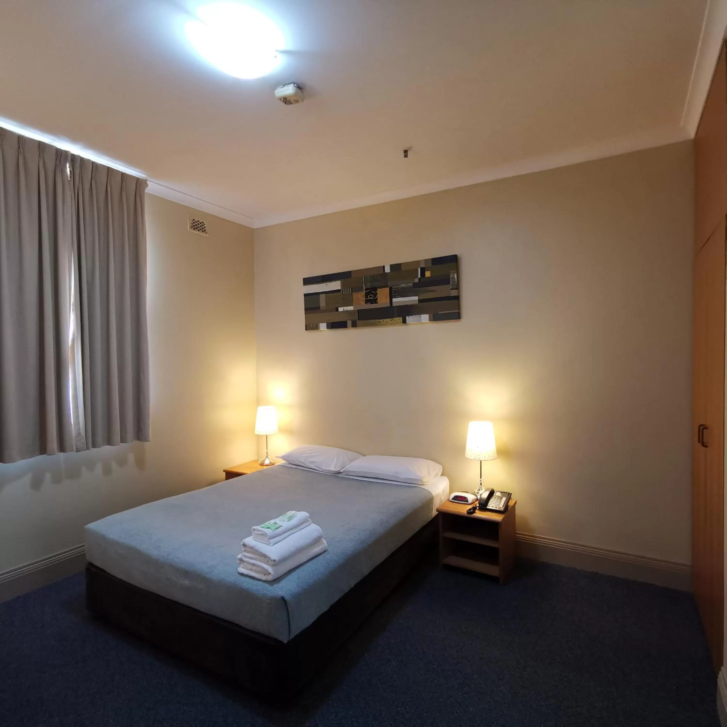 Standard Double Room in Criterion Hotel Perth