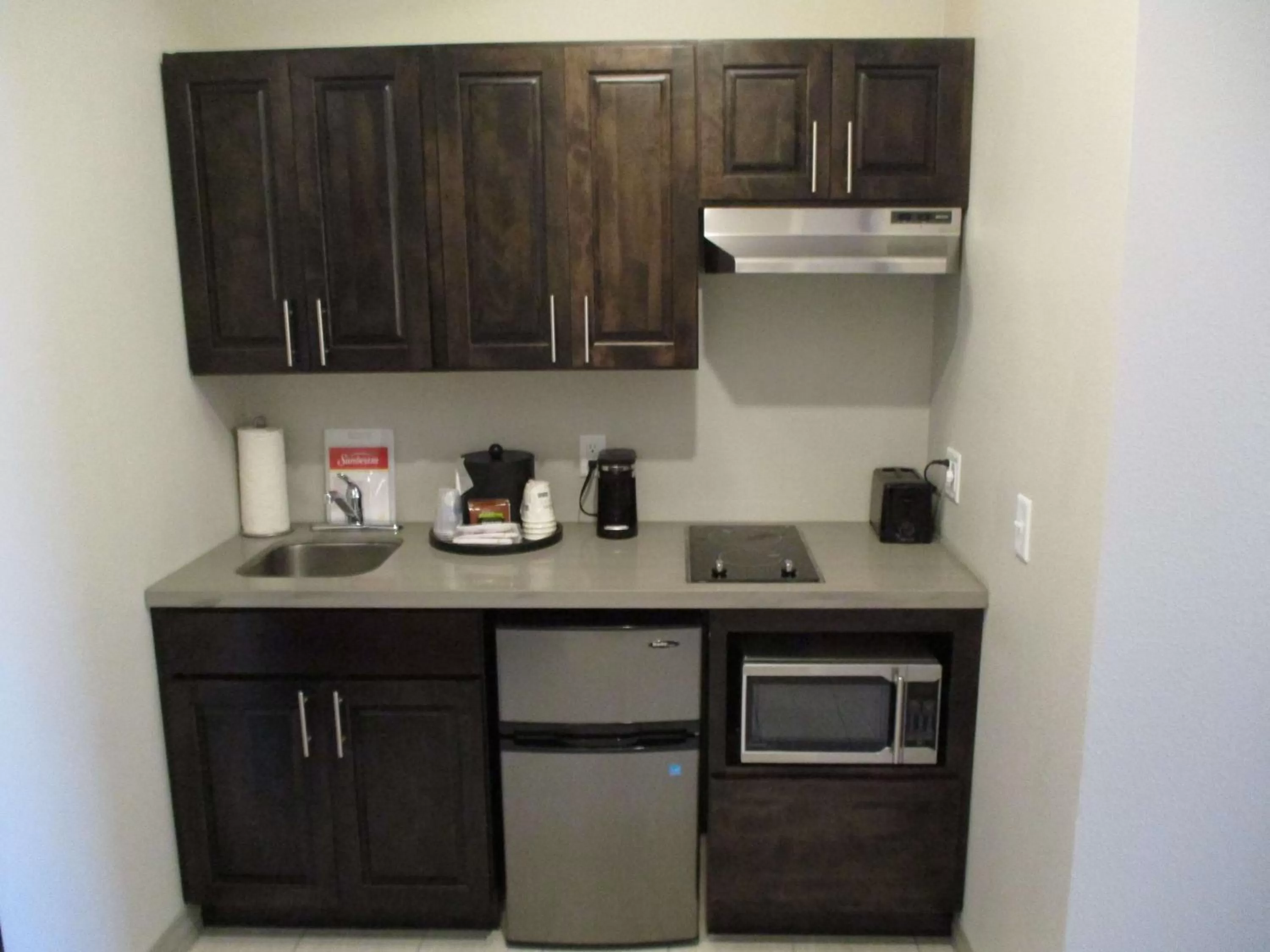 King Suite with Kitchenette in Best Western Plus Saint Peter