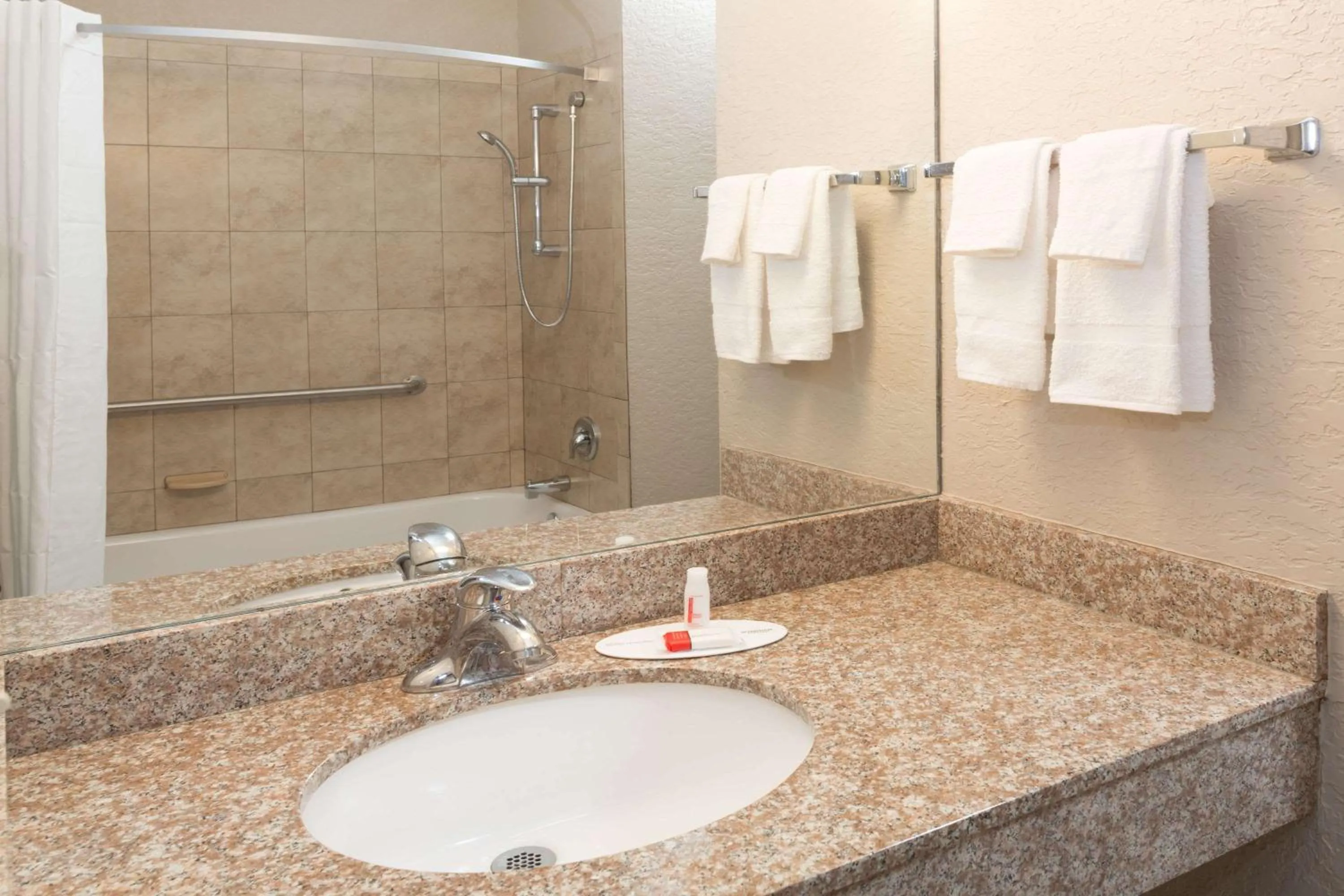 Queen Room with Roll-In Shower - Mobility/Hearing Accessible - Non-Smoking in Super 8 by Wyndham Pompano Beach