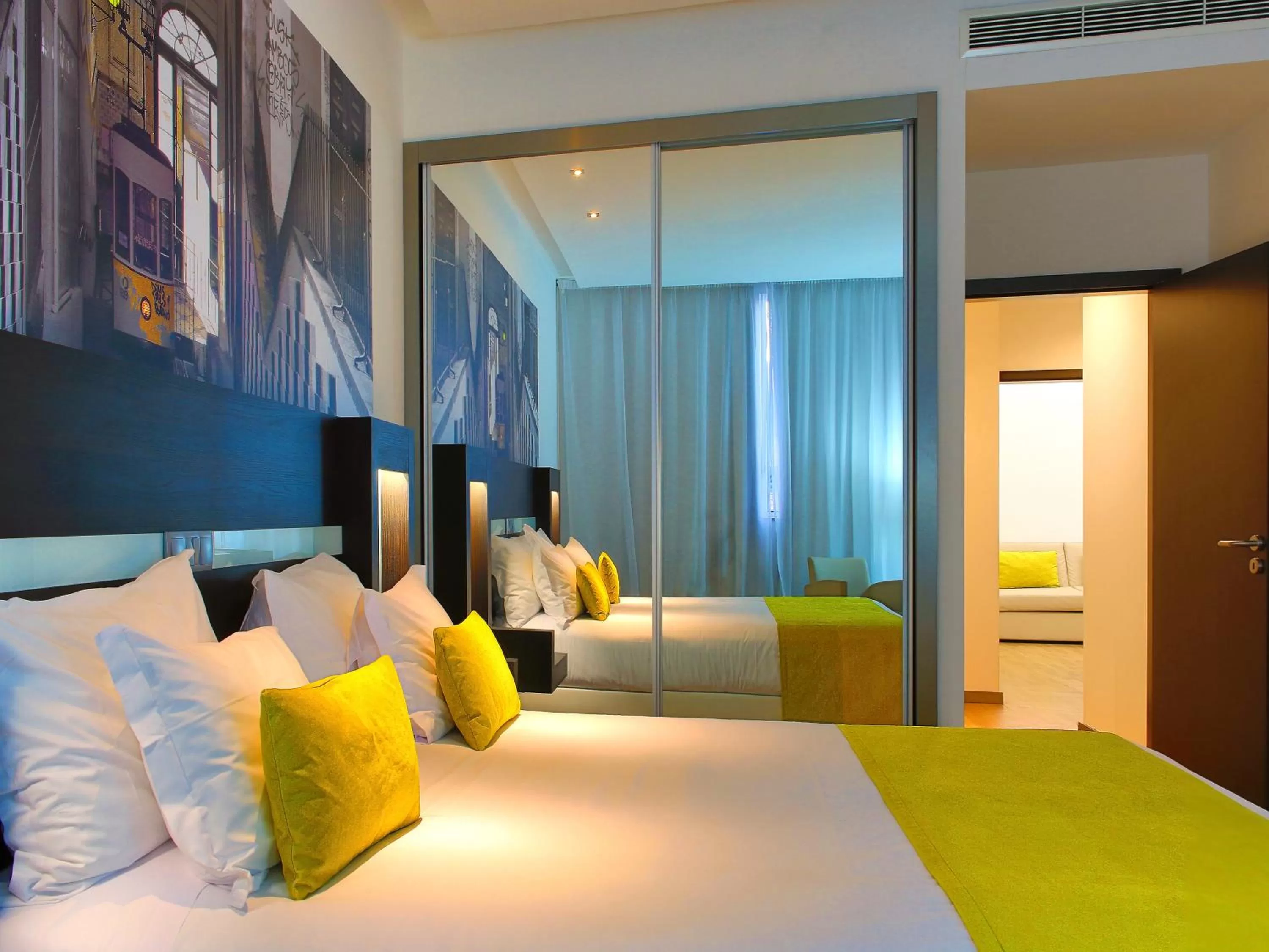 Junior Suite (2 Adults + 2 Children up to 12 years old) in Jupiter Lisboa Hotel - Rooftop & Spa