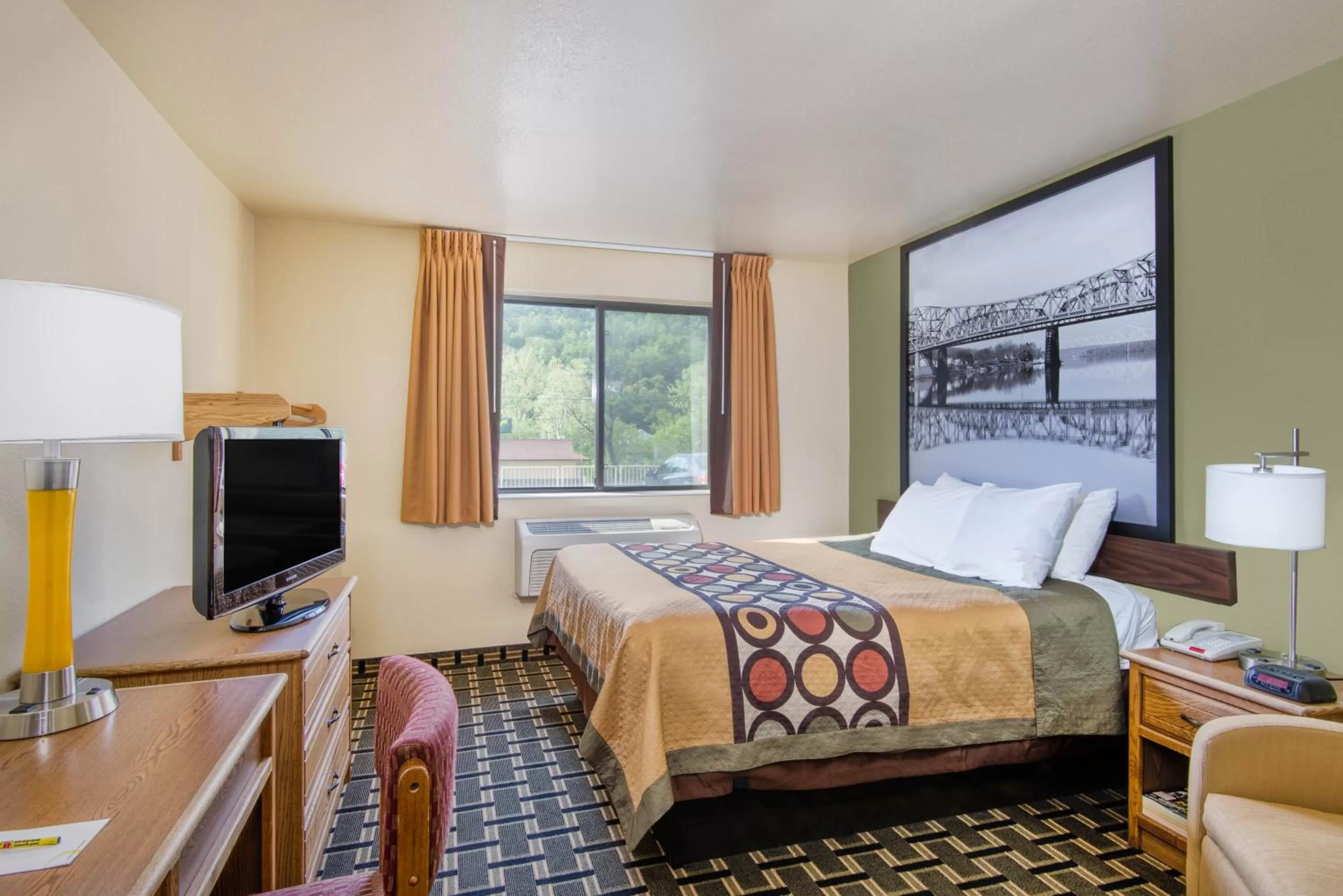 Queen Room - Non-Smoking in Super 8 by Wyndham Wheeling WV