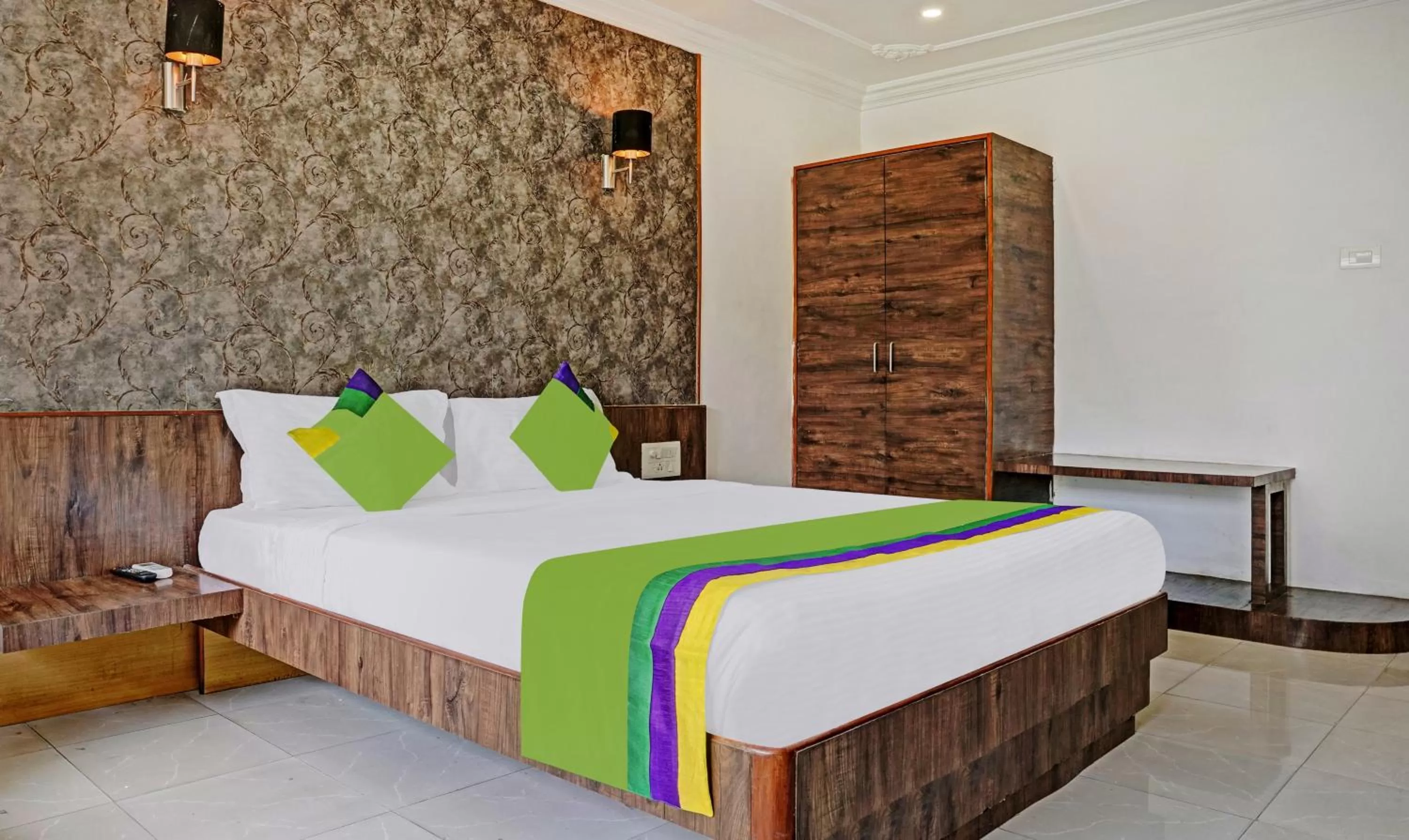 Deluxe Family Room - single occupancy in Treebo Varsha Palace