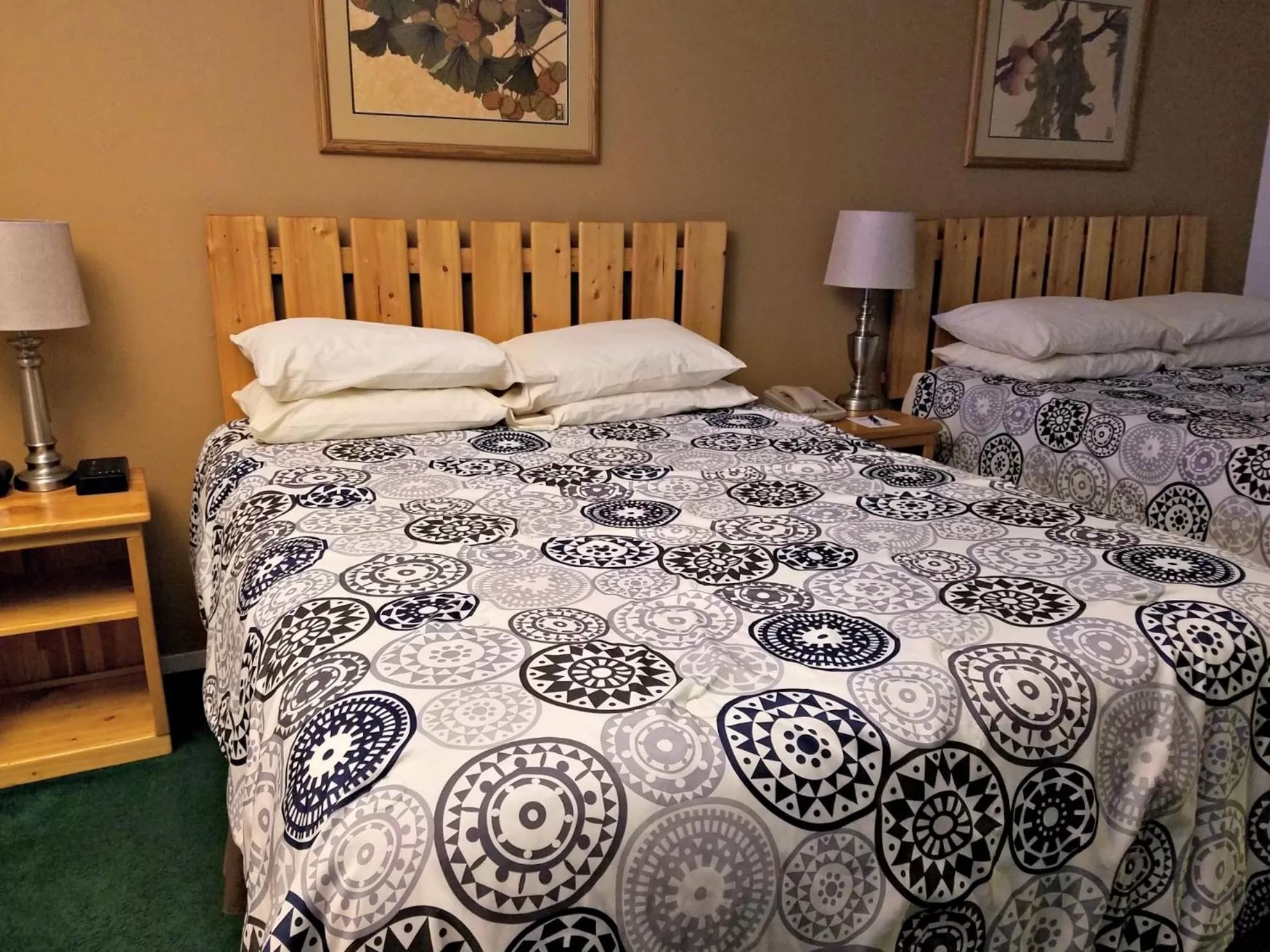 Queen Room with Two Queen Beds in Soldotna Inn
