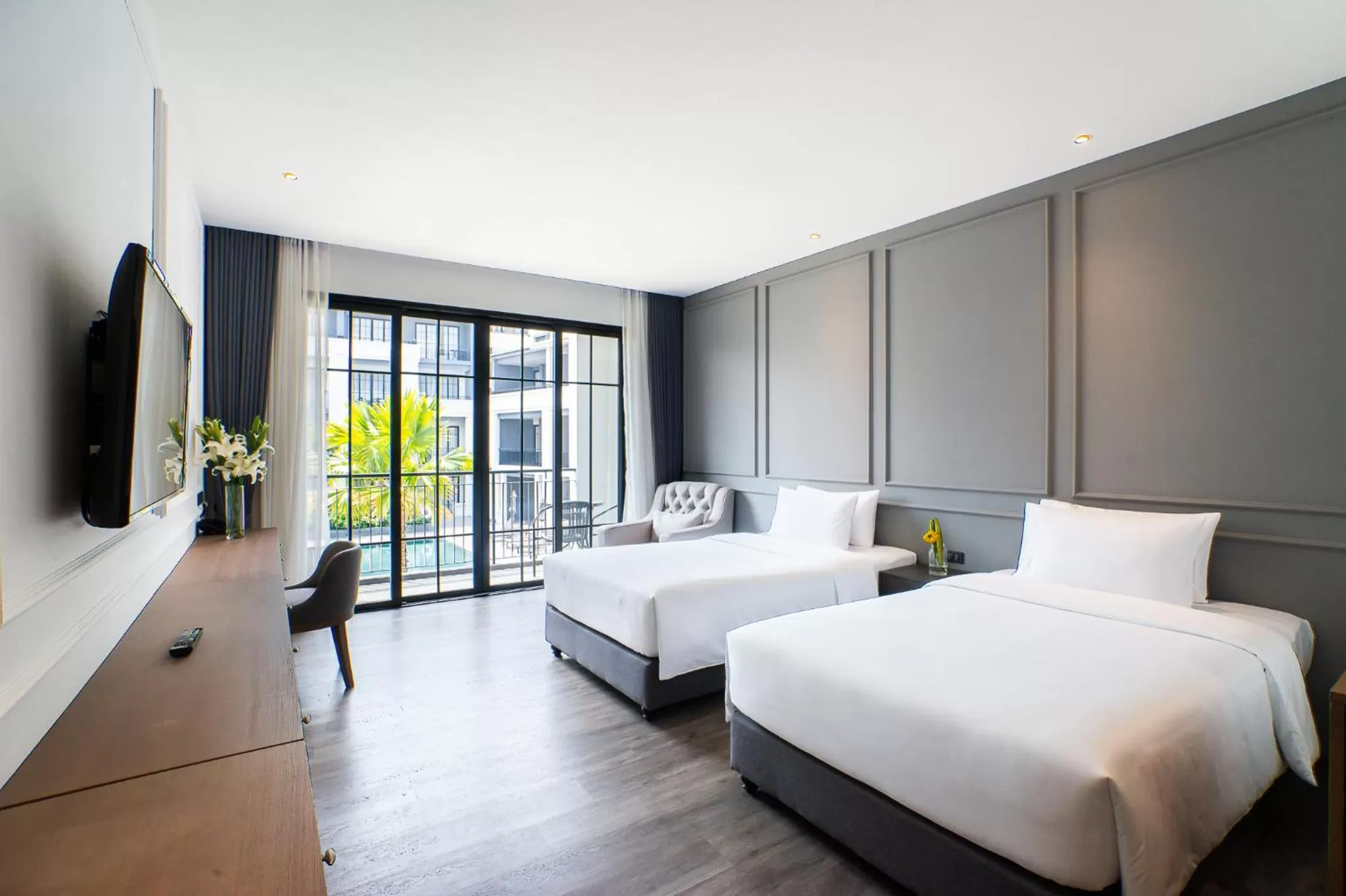 Deluxe Twin Room with Pool View in One Patio Hotel Pattaya - SHA Extra Plus