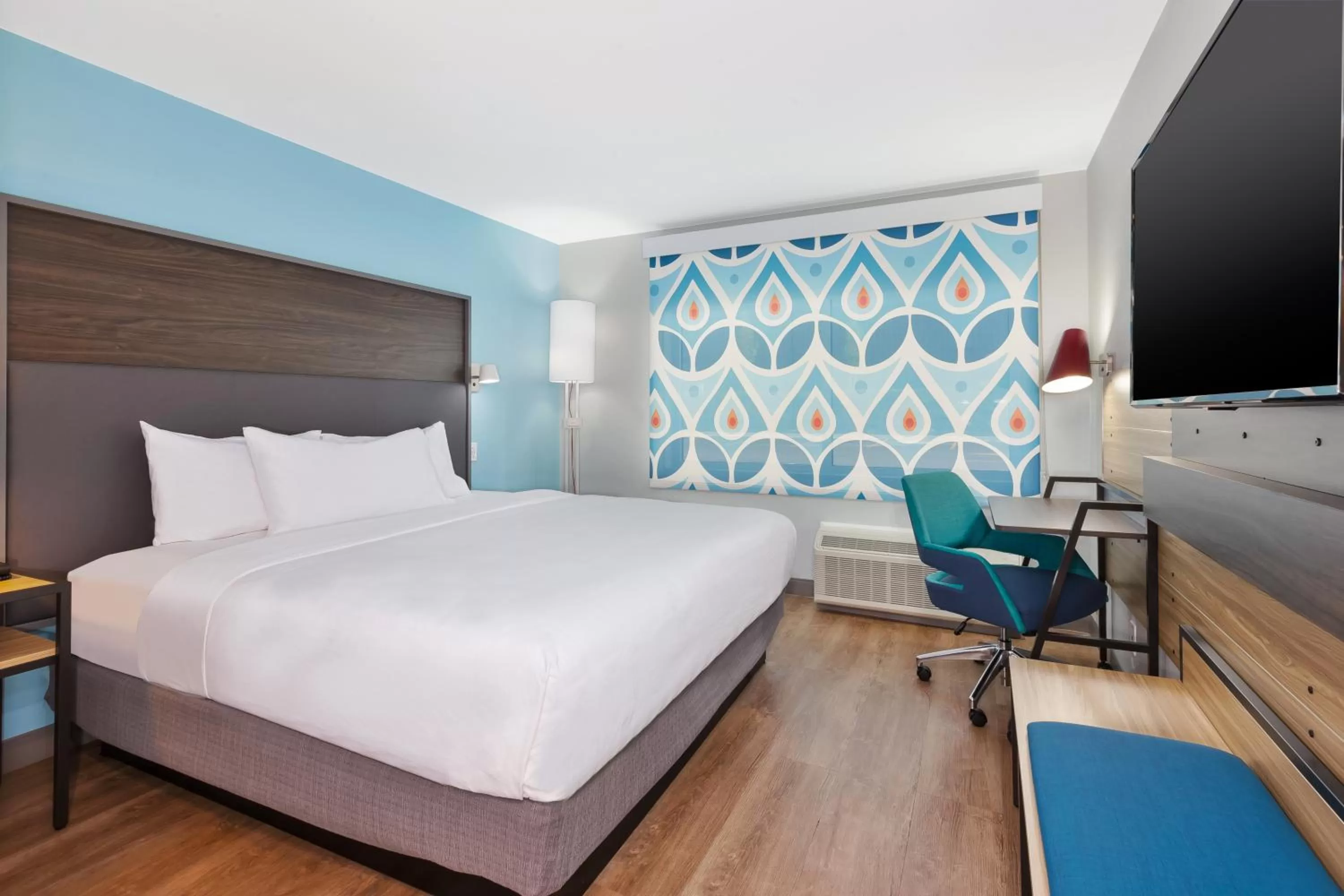 King Room - Hearing Accessible in Tru By Hilton Comstock Park Grand Rapids, MI