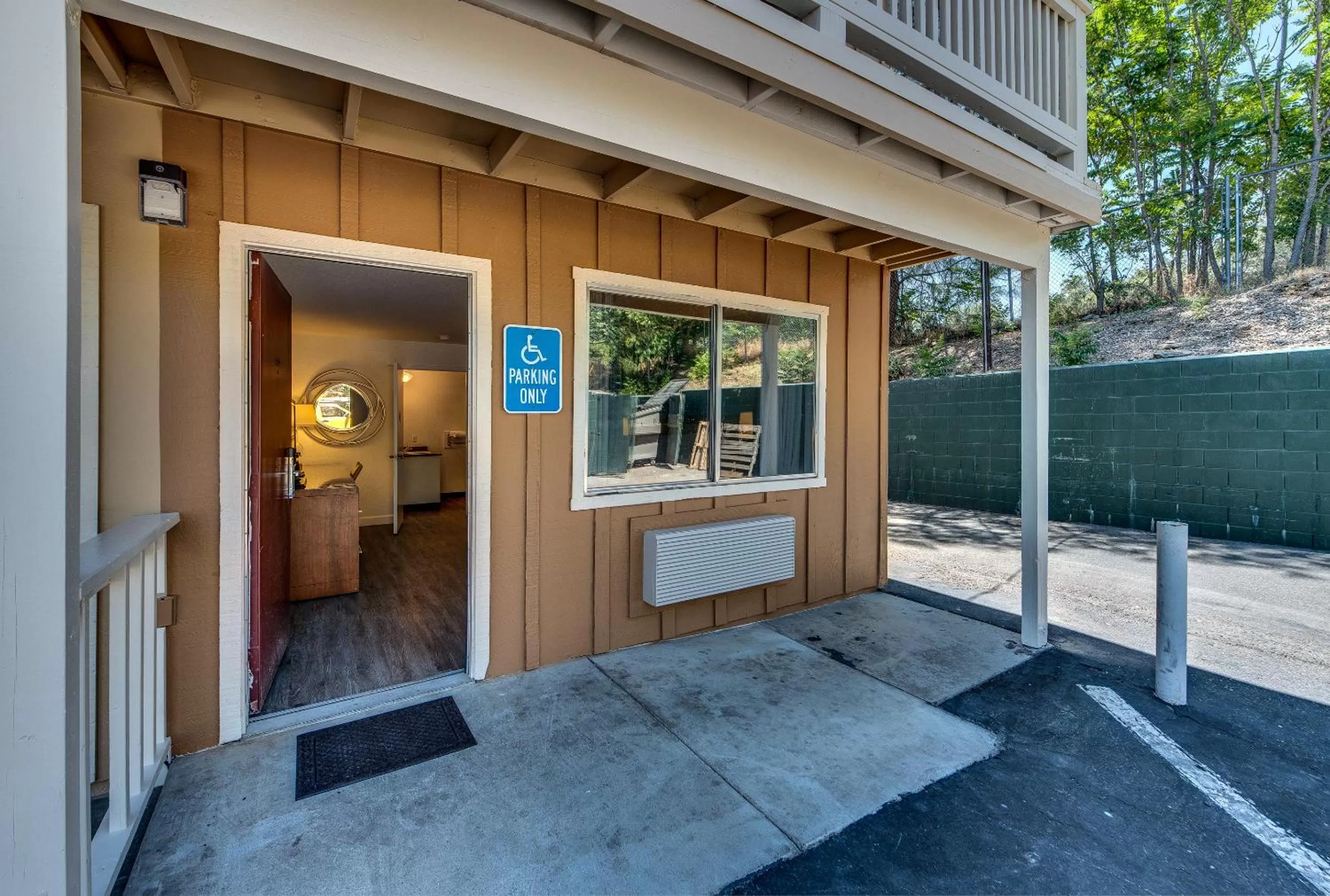 Single Room - Disability Access in Angels Inn