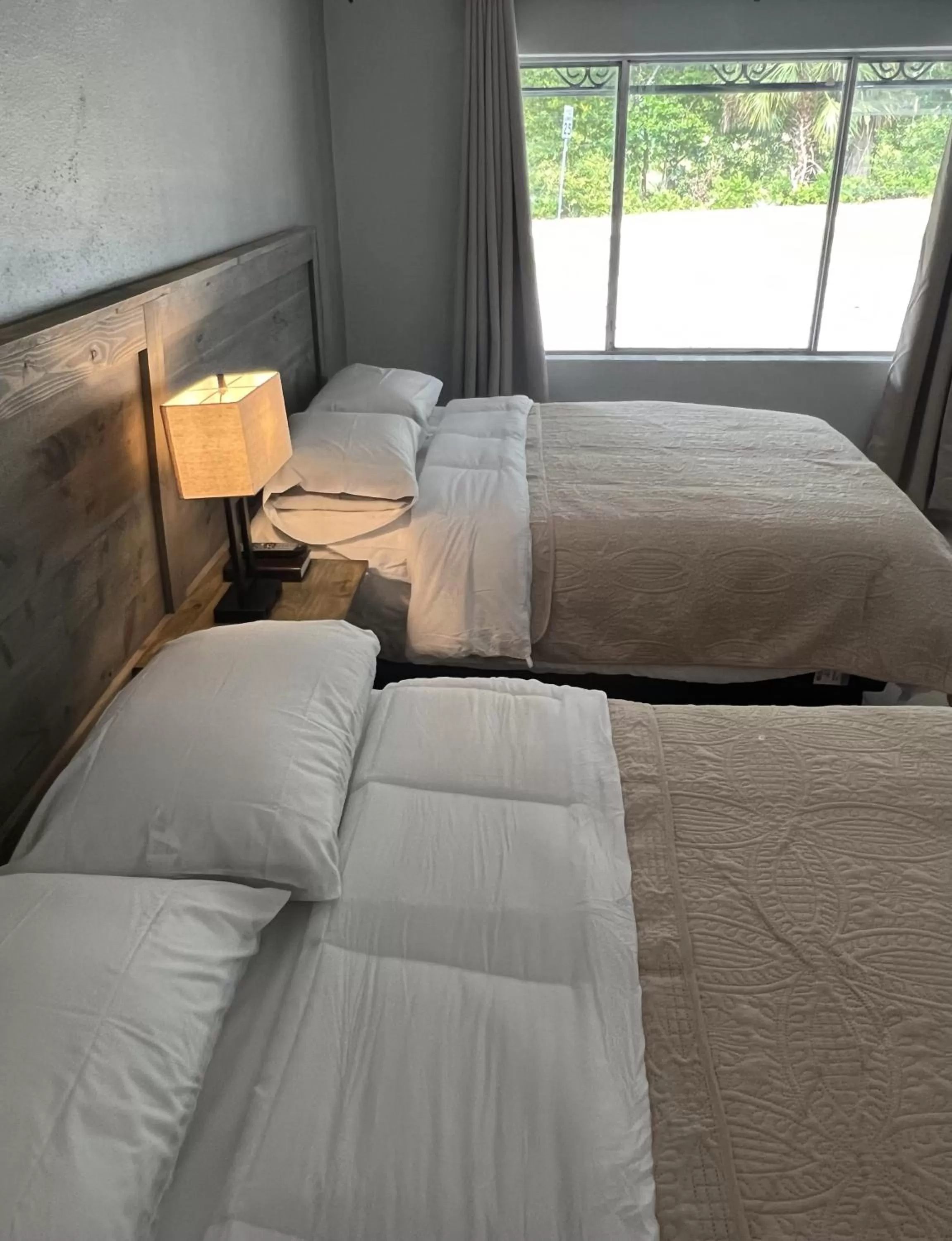 Standard Double Room in BlueGem Motel