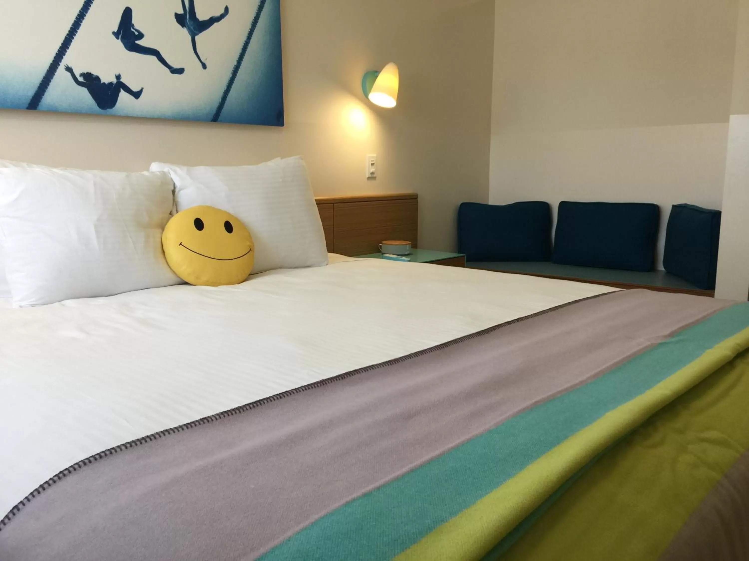 King Room in The Beverly Laurel Hotel at West Hollywood