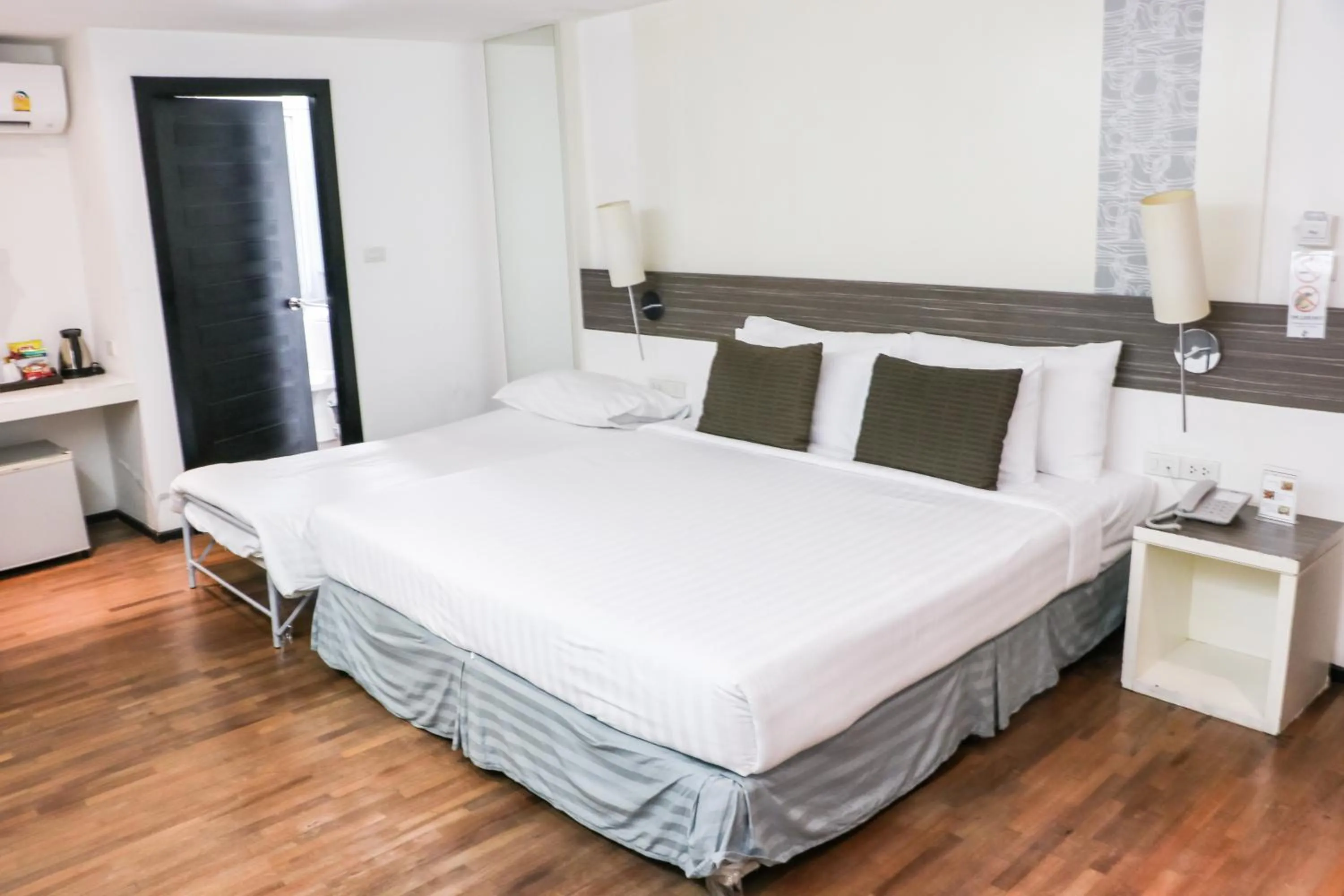 Deluxe Triple Room in The Mini R Ratchada