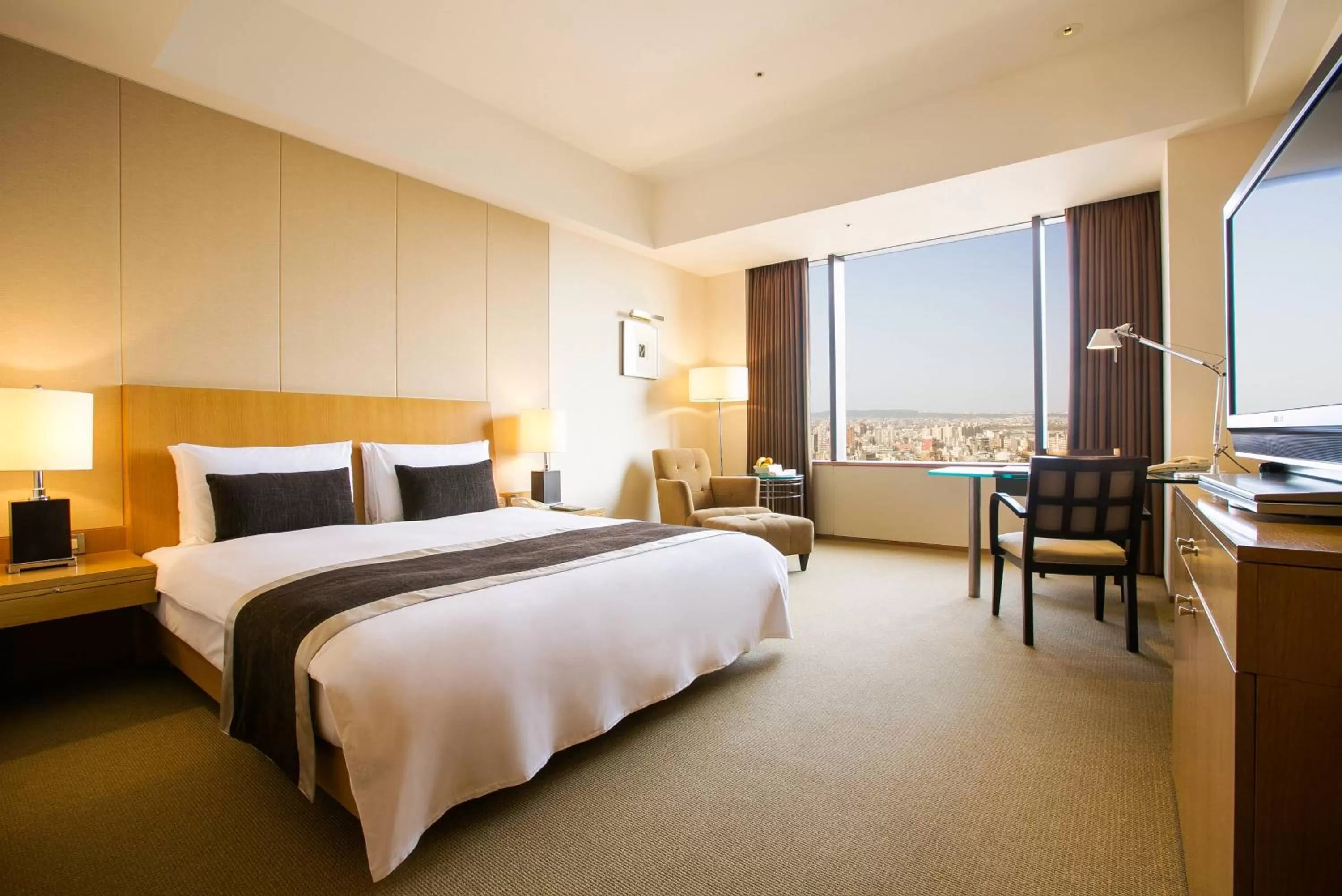 Deluxe Double Room in Ambassador Hotel Hsinchu