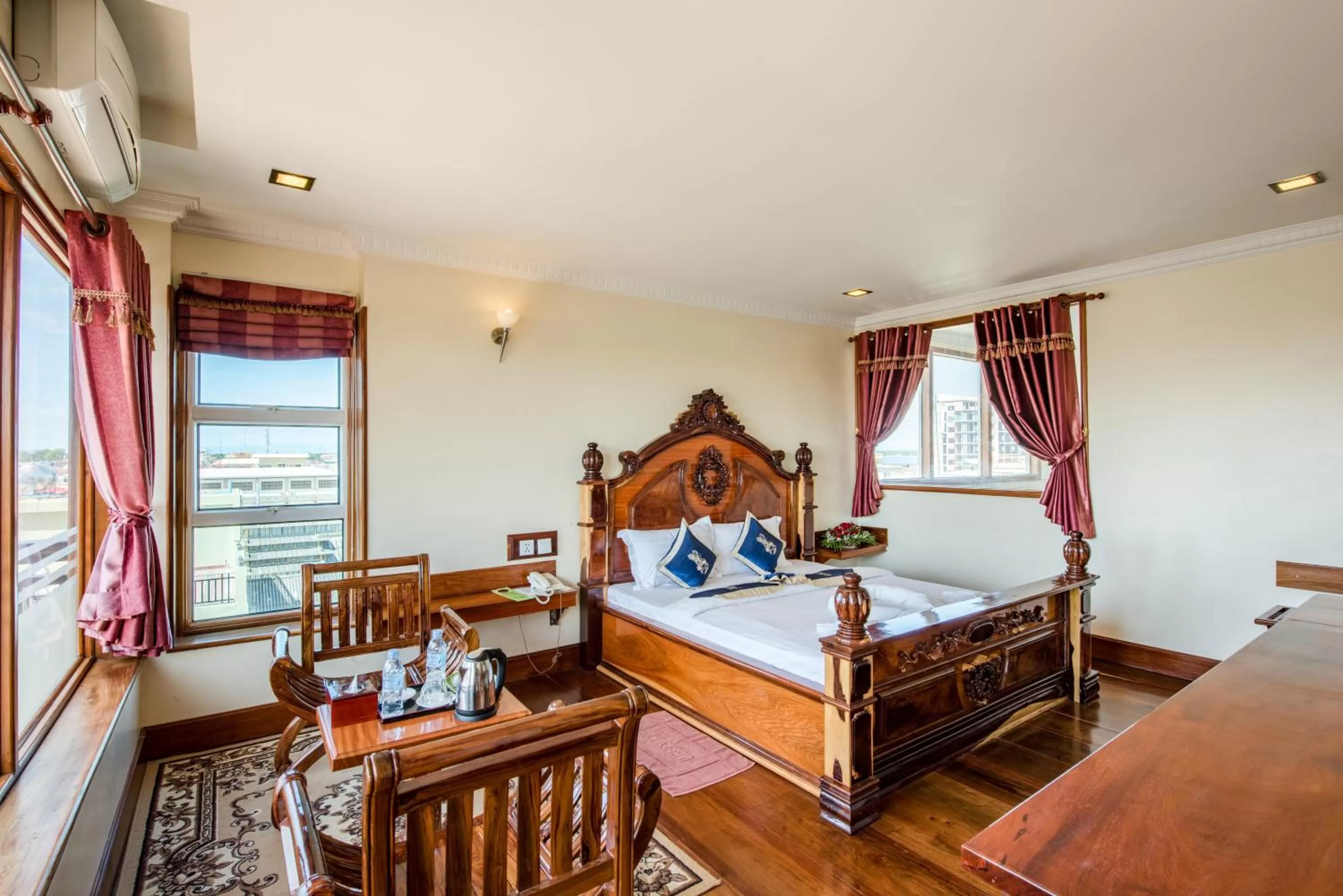 Deluxe Double Garden View in Seng Hout Hotel