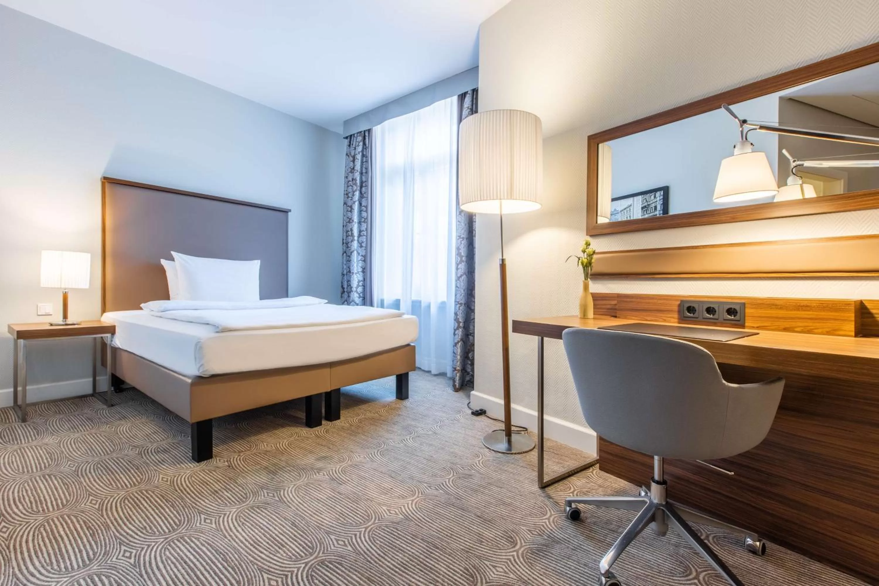 Single Room in Radisson Blu Hotel Schwarzer Bock Wiesbaden