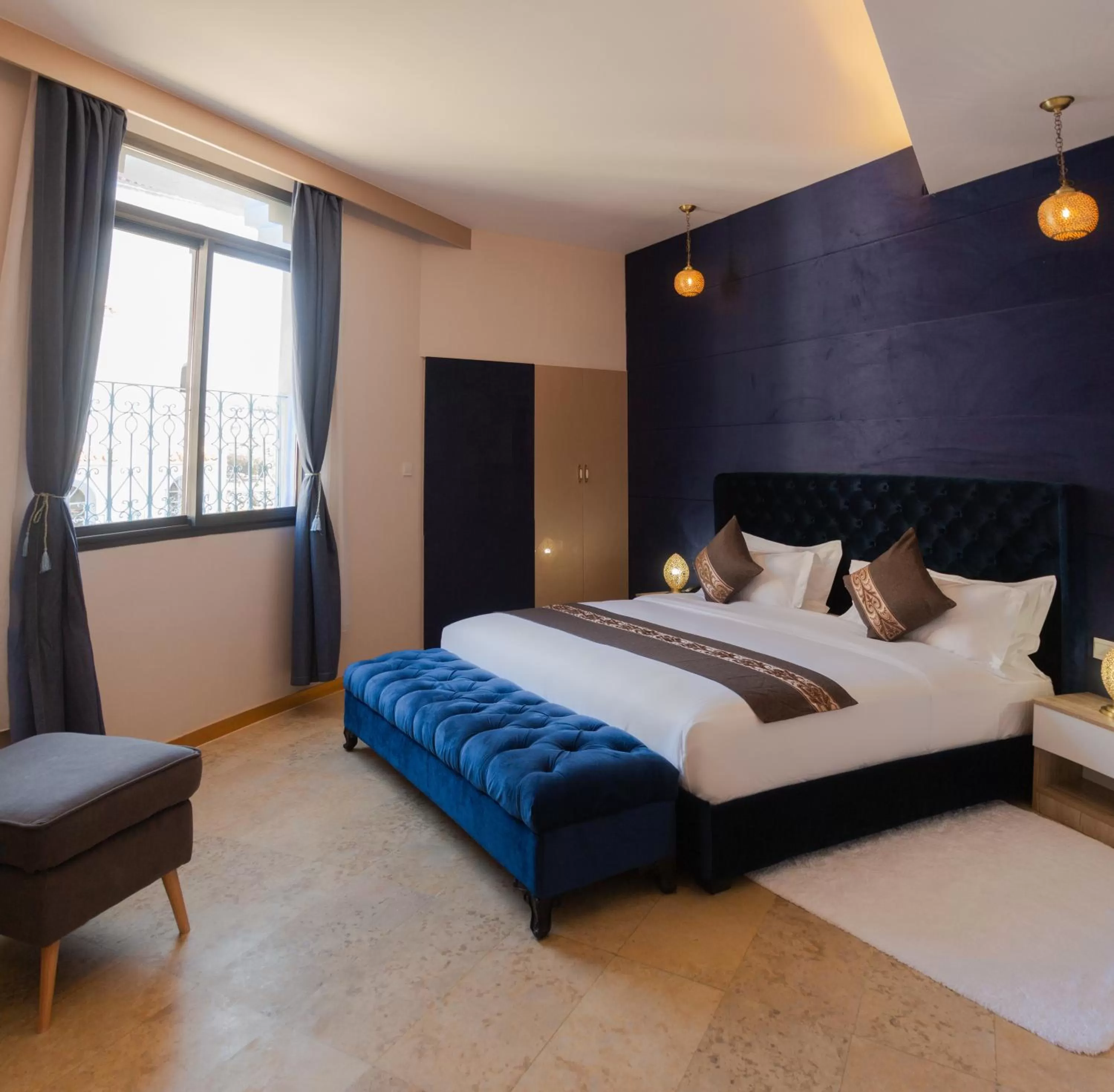 Deluxe Junior Suite in VANCII Hotel