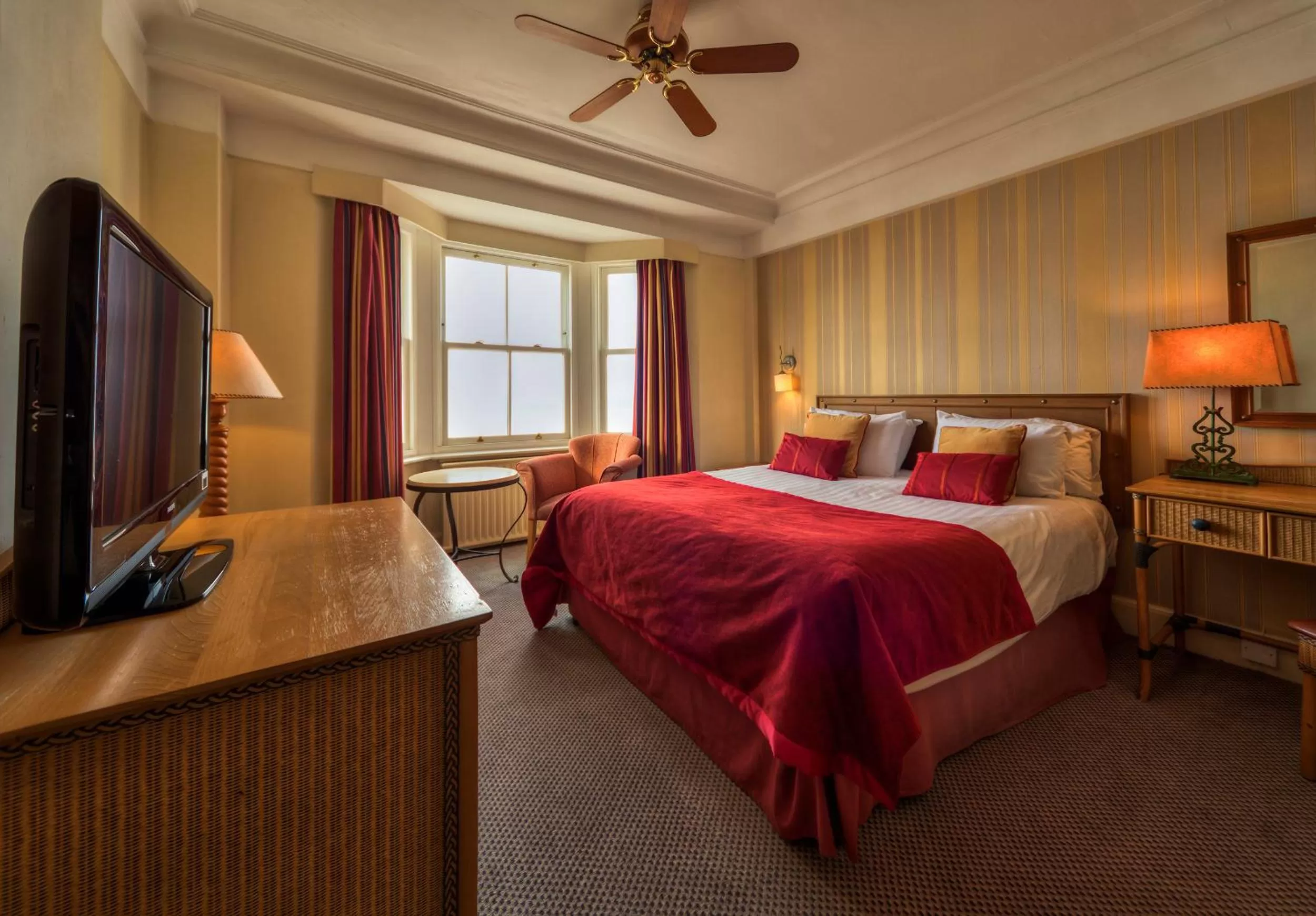 Double Room with Sea View in The Old Ship Hotel