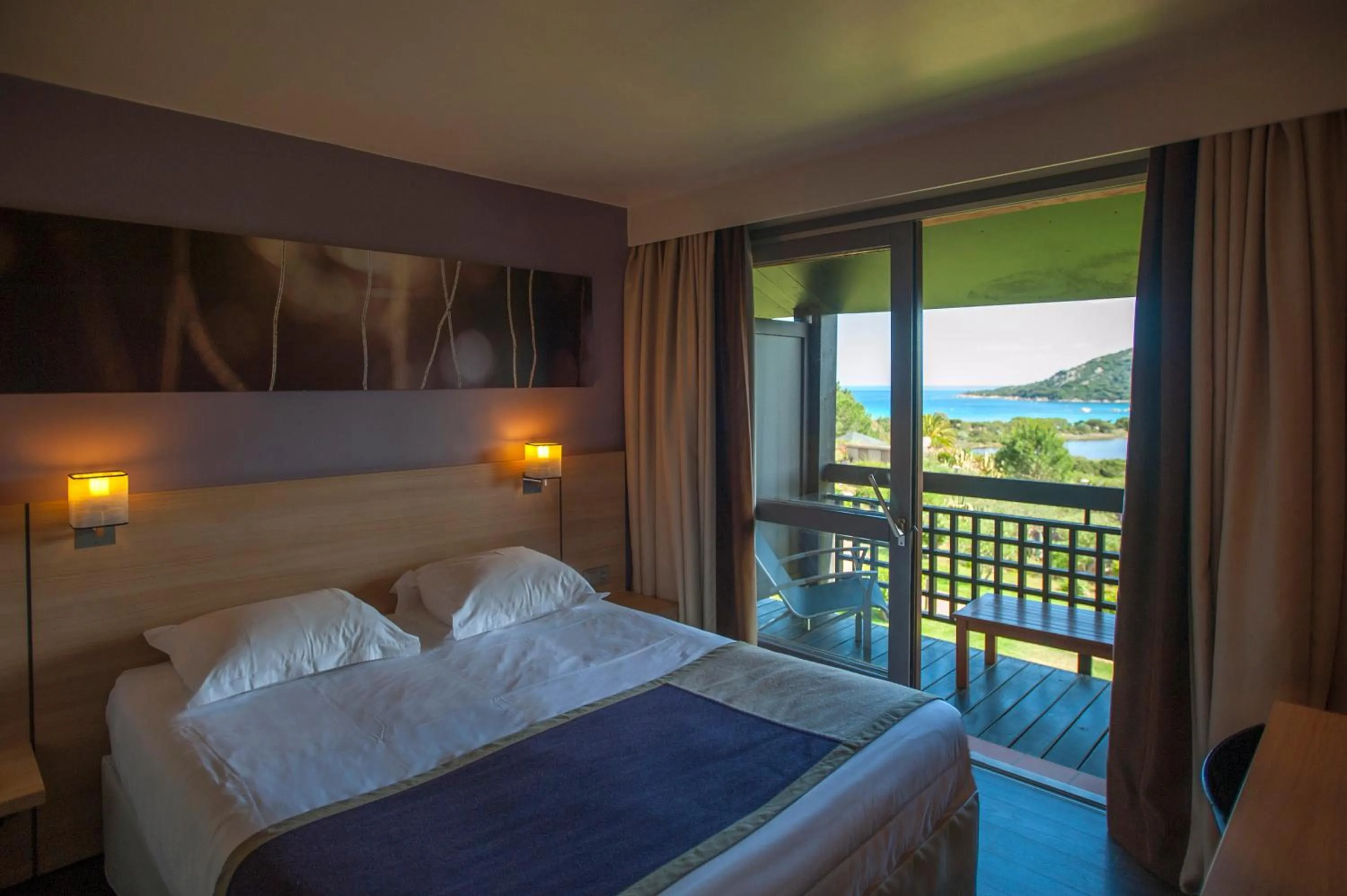 Premium Room with Panoramic Sea View in Hôtel Castell'Verde
