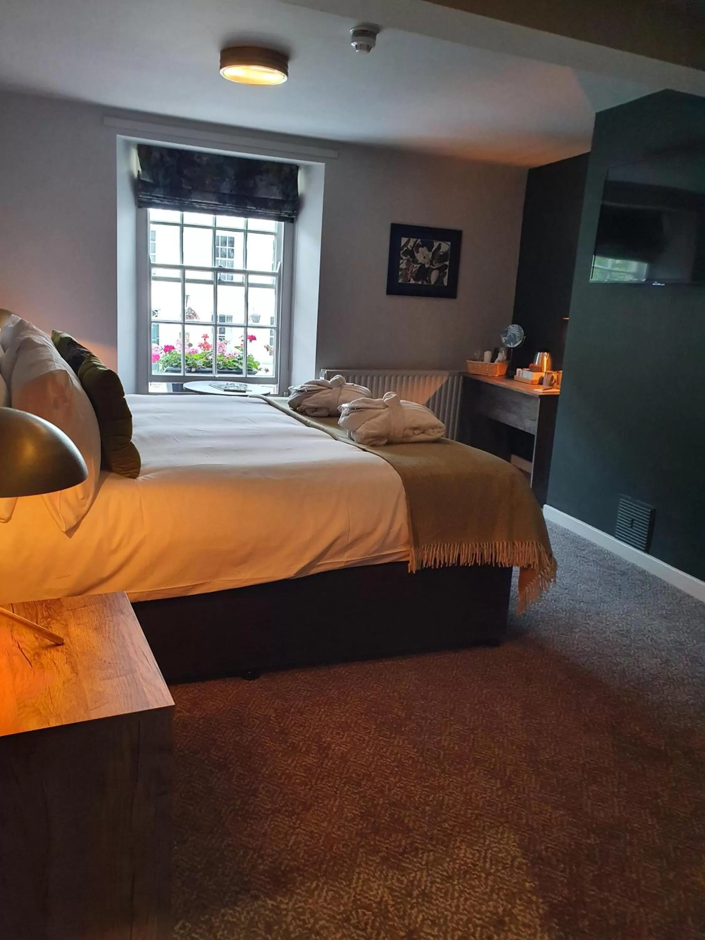 Deluxe King Room in The Coach and Horses