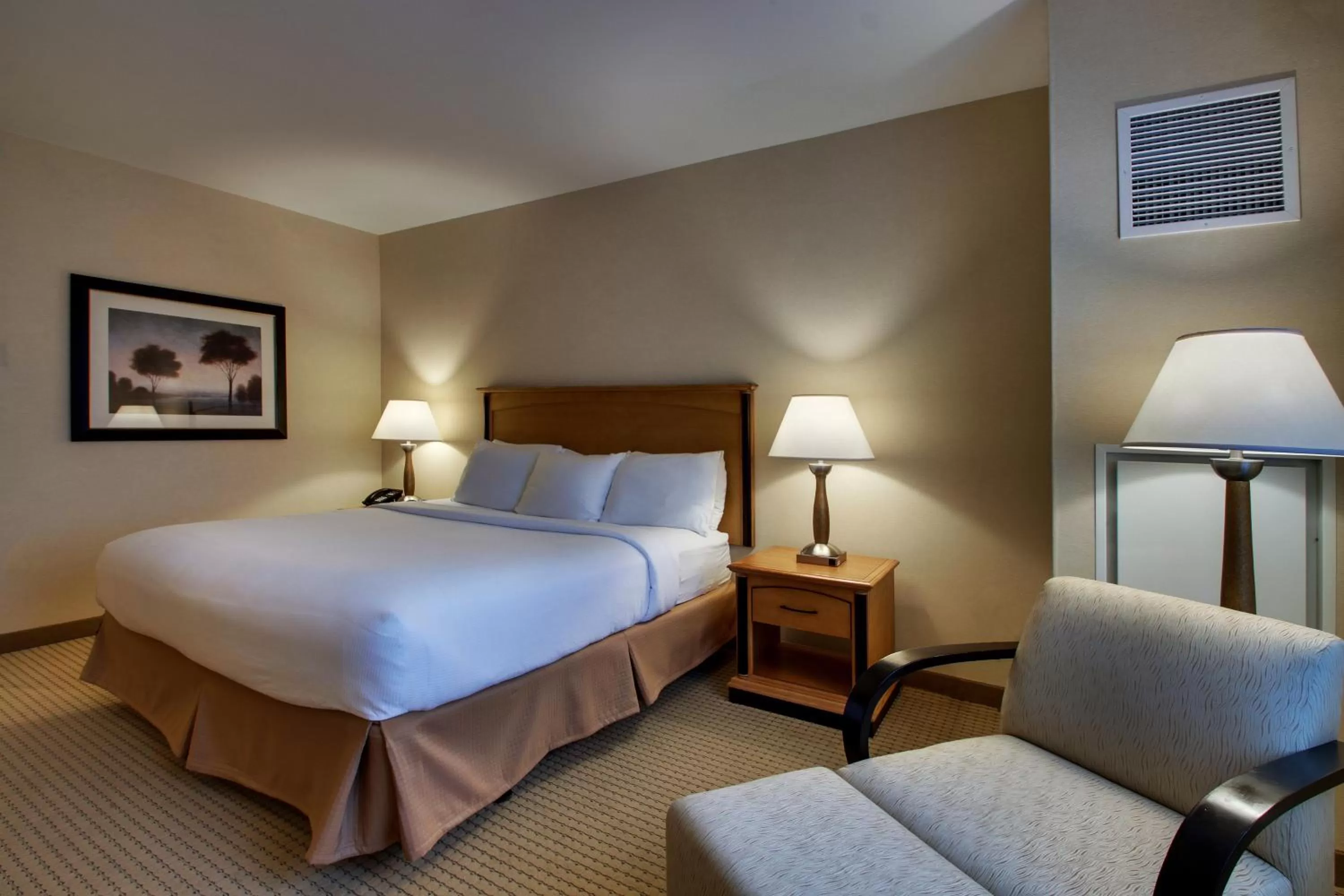 Superior King Room in Hollywood Casino Bangor
