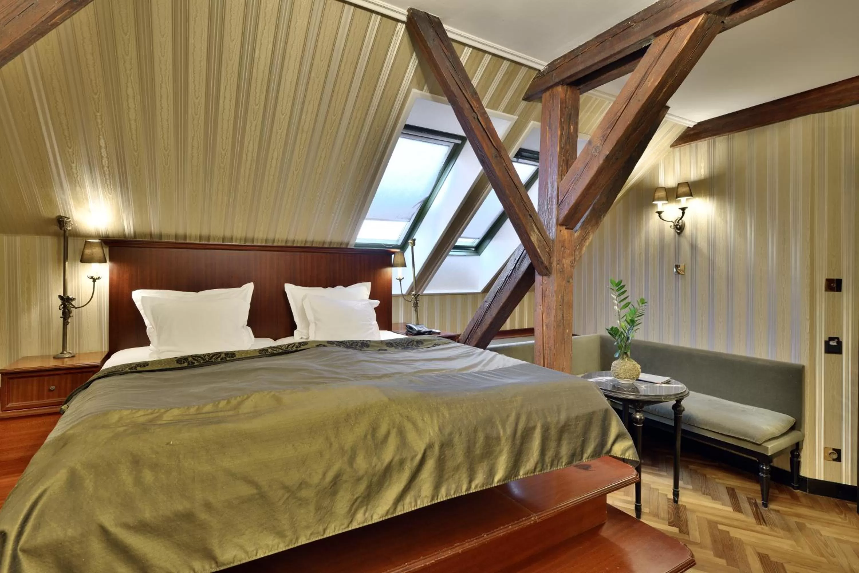 Double Attic Room in Gerlóczy Boutique Hotel
