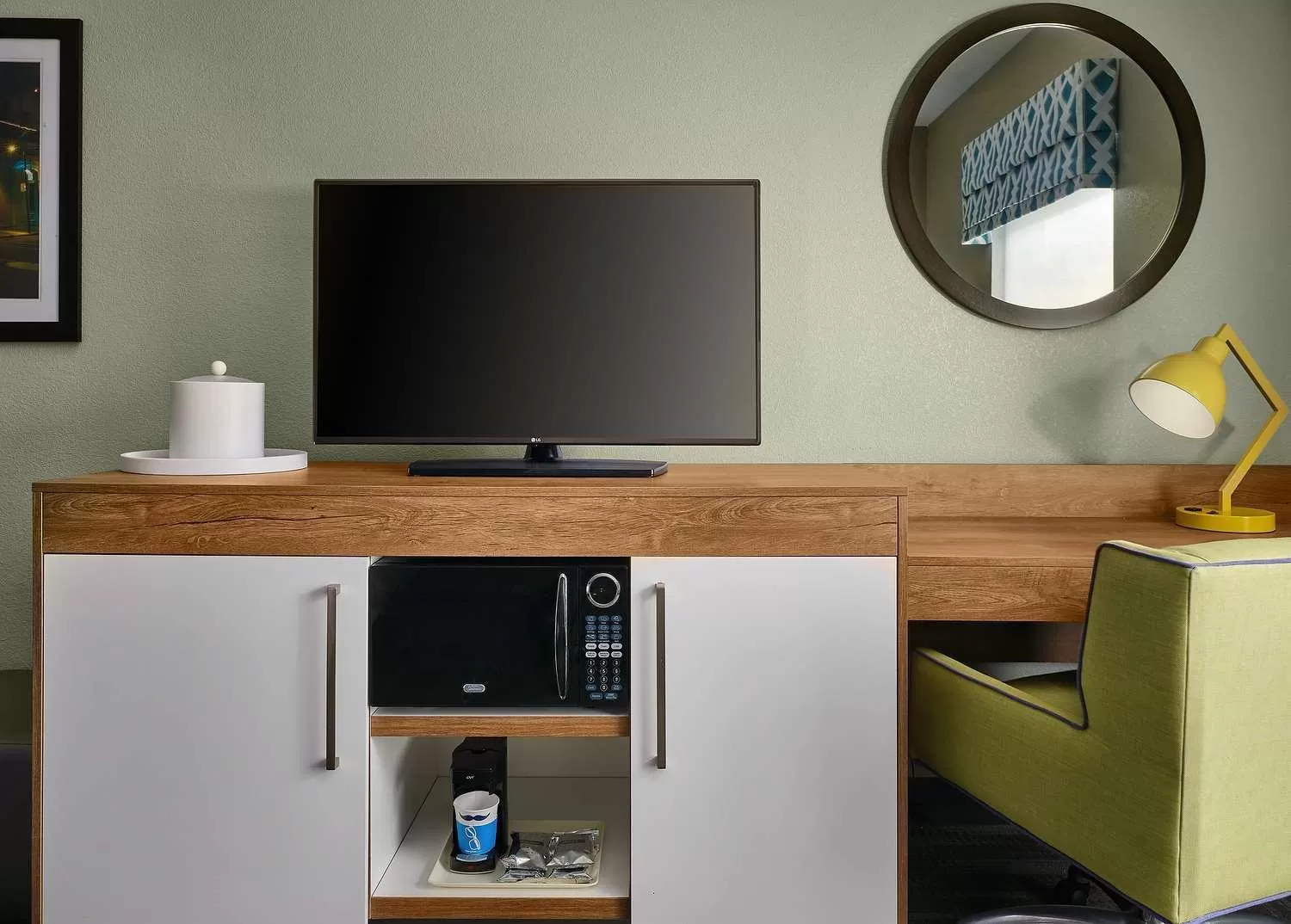 Room with Two Queen Beds - Non-Smoking in Hampton Inn Covington/Mandeville