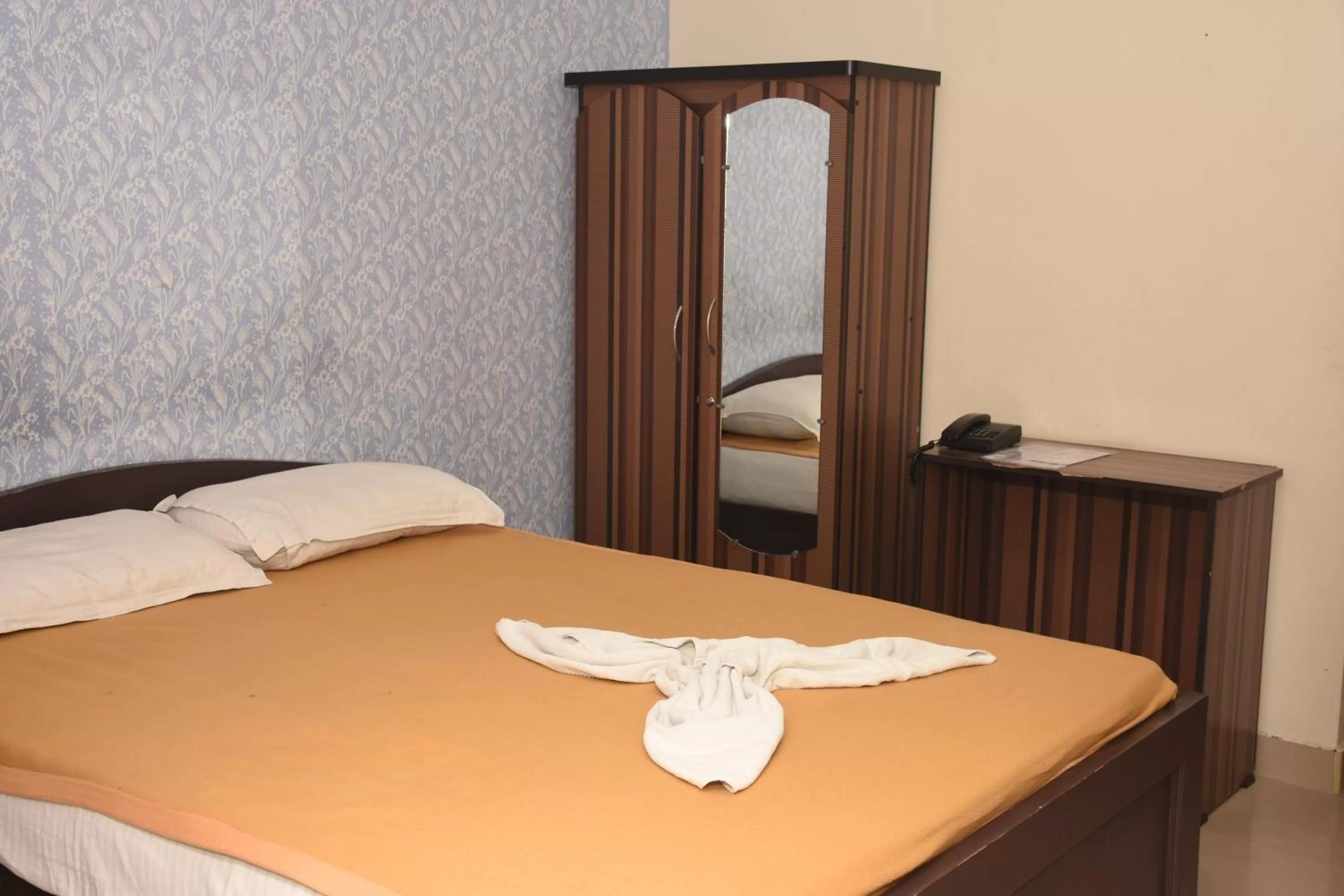 Deluxe Room in Star MSR Residency