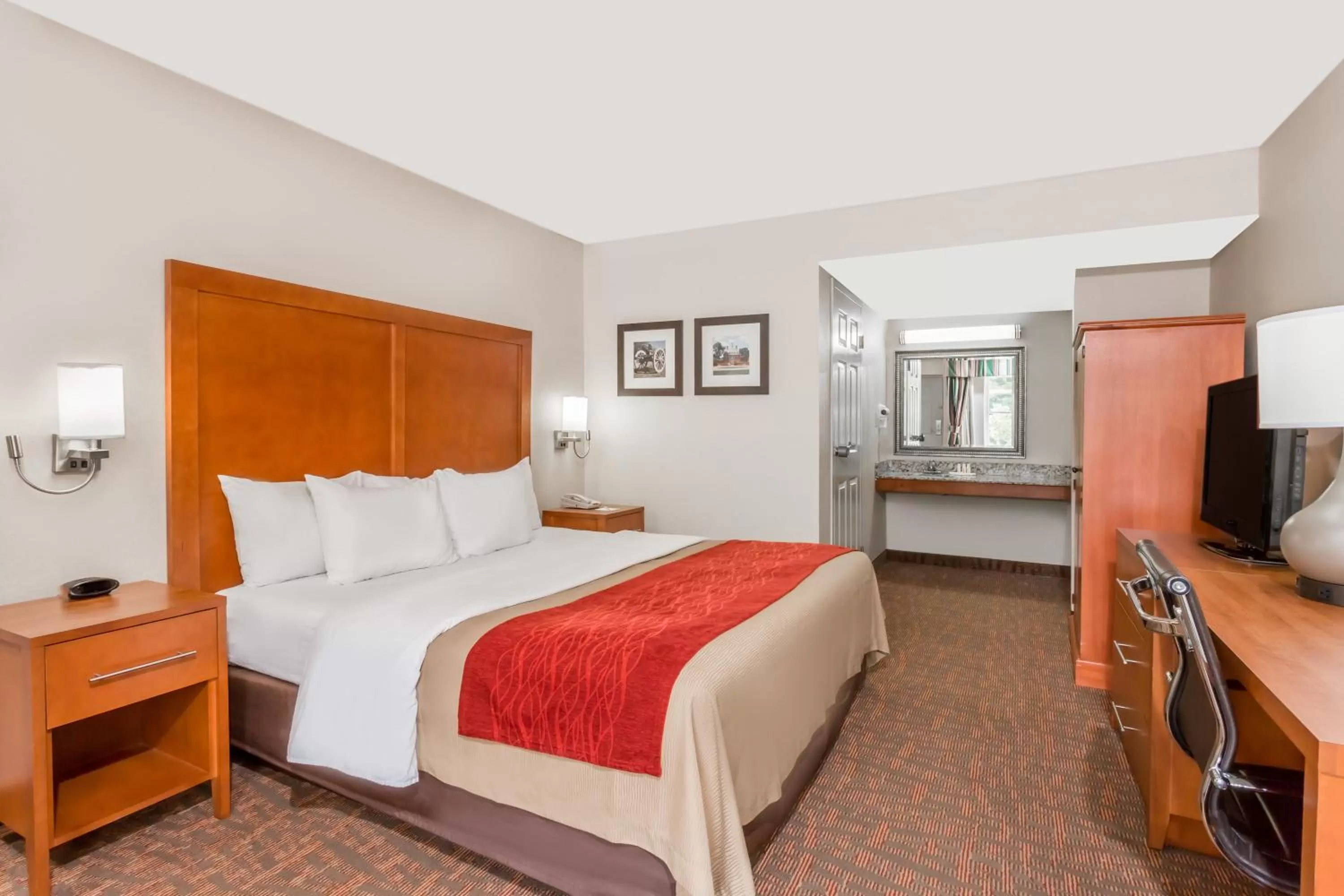 Room with One Double Bed - Non-Smoking in Days Inn by Wyndham Williamsburg Historic Area