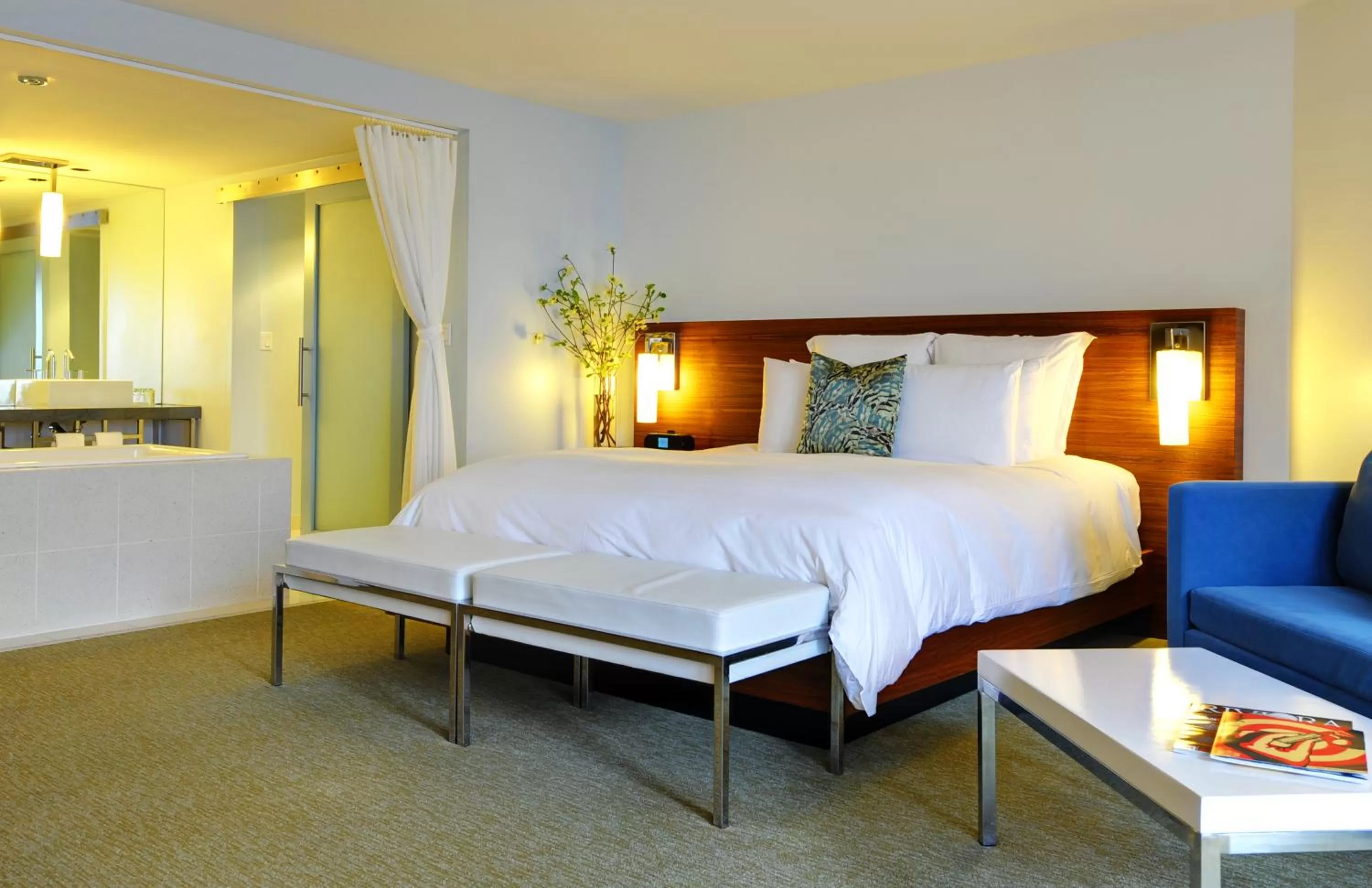 Sanctuary Suite in Tower 23 Hotel