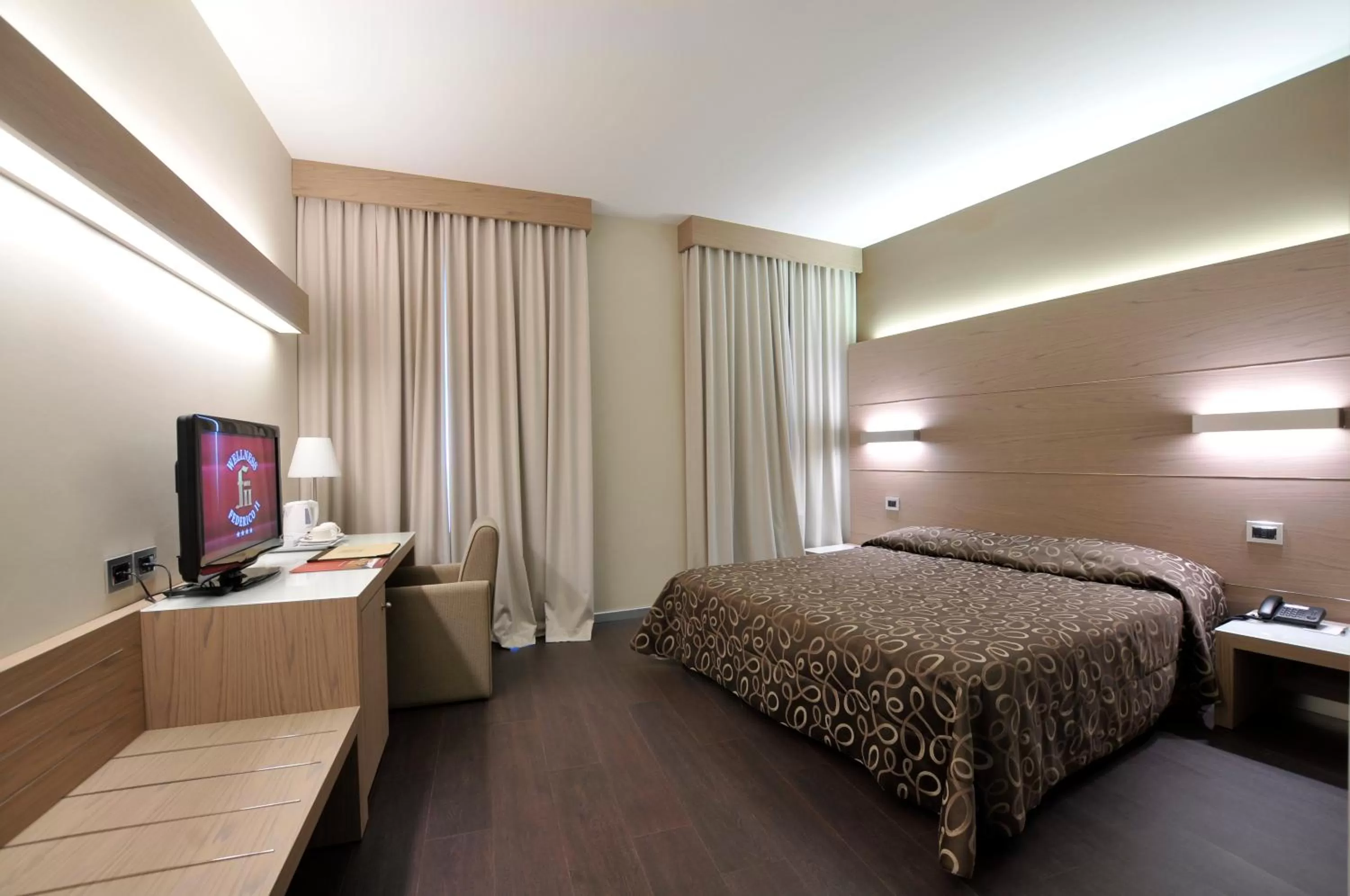 Two Connecting Superior Rooms in Hotel Federico II