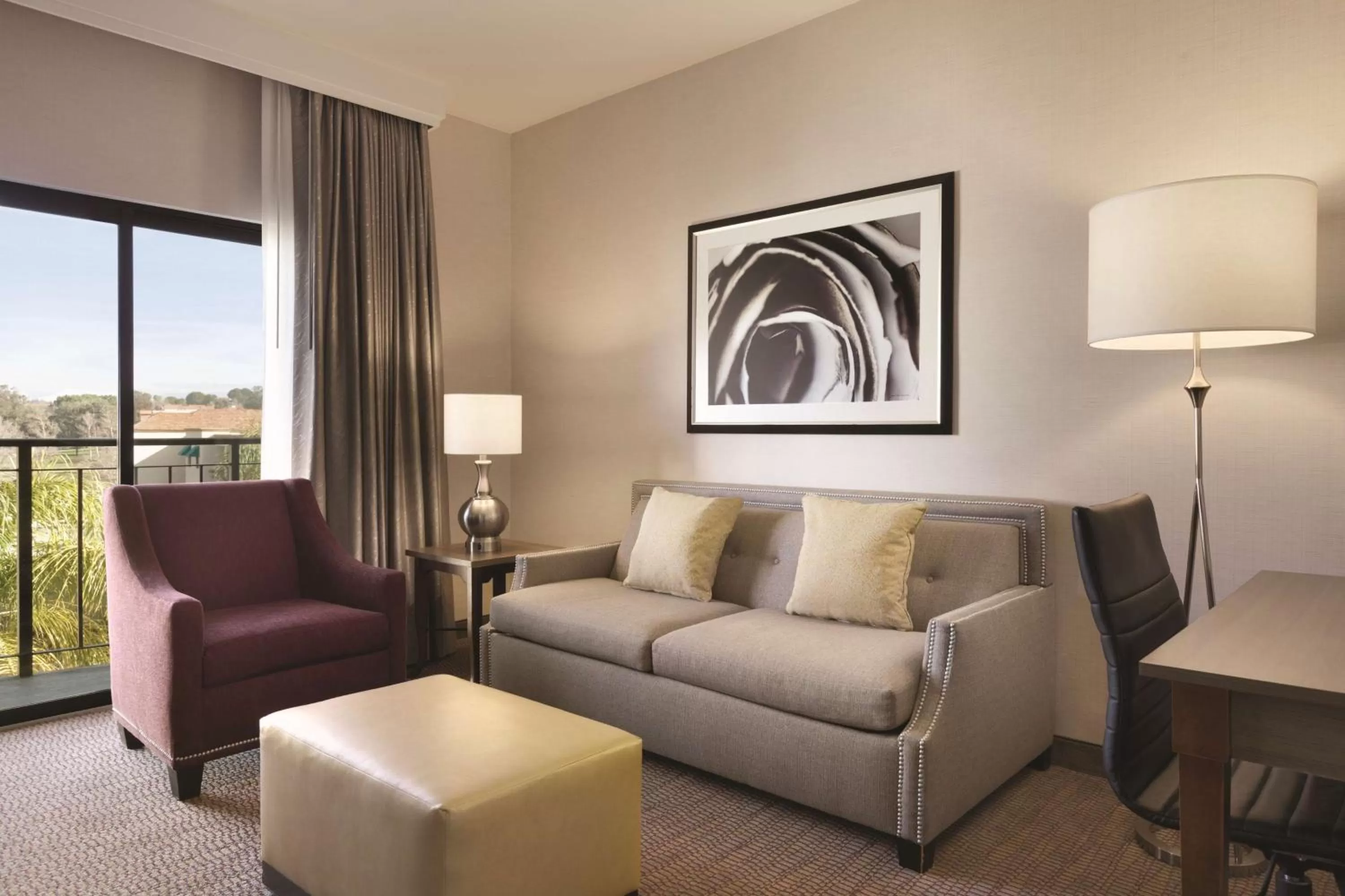 King Suite with Pool View - Non-Smoking in Embassy Suites by Hilton Temecula Valley Wine Country