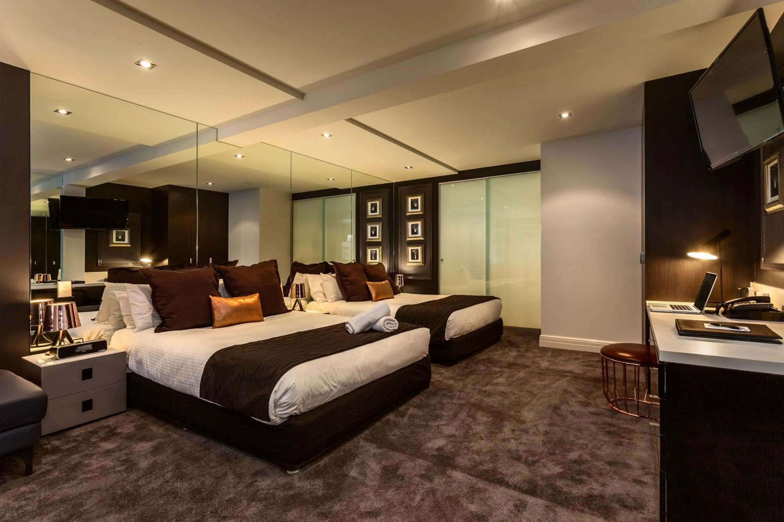 Twin Studio in Quest East Melbourne