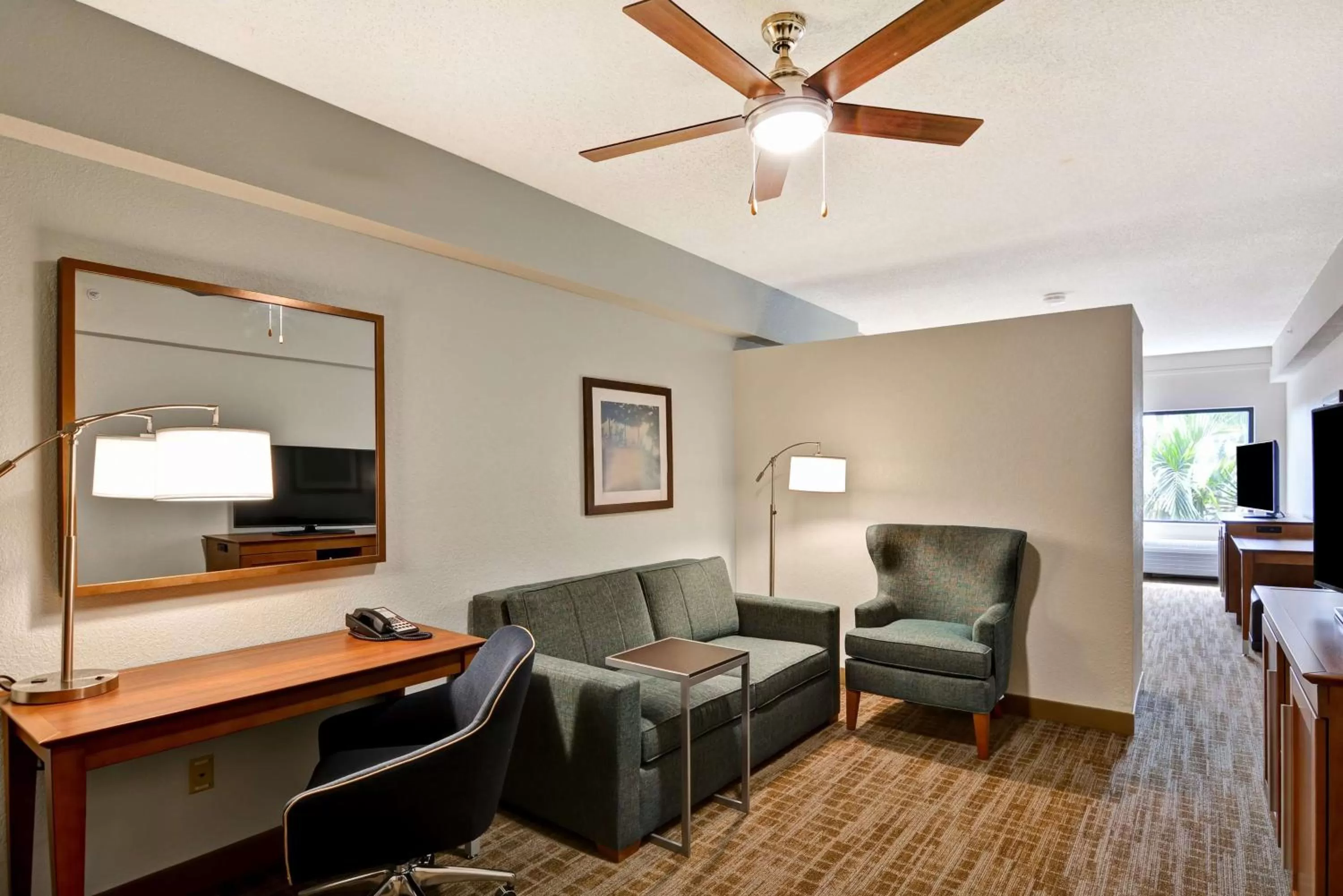 One-Bedroom King Suite with Sofa Bed - Non-Smoking in Hampton Inn Palm Beach Gardens