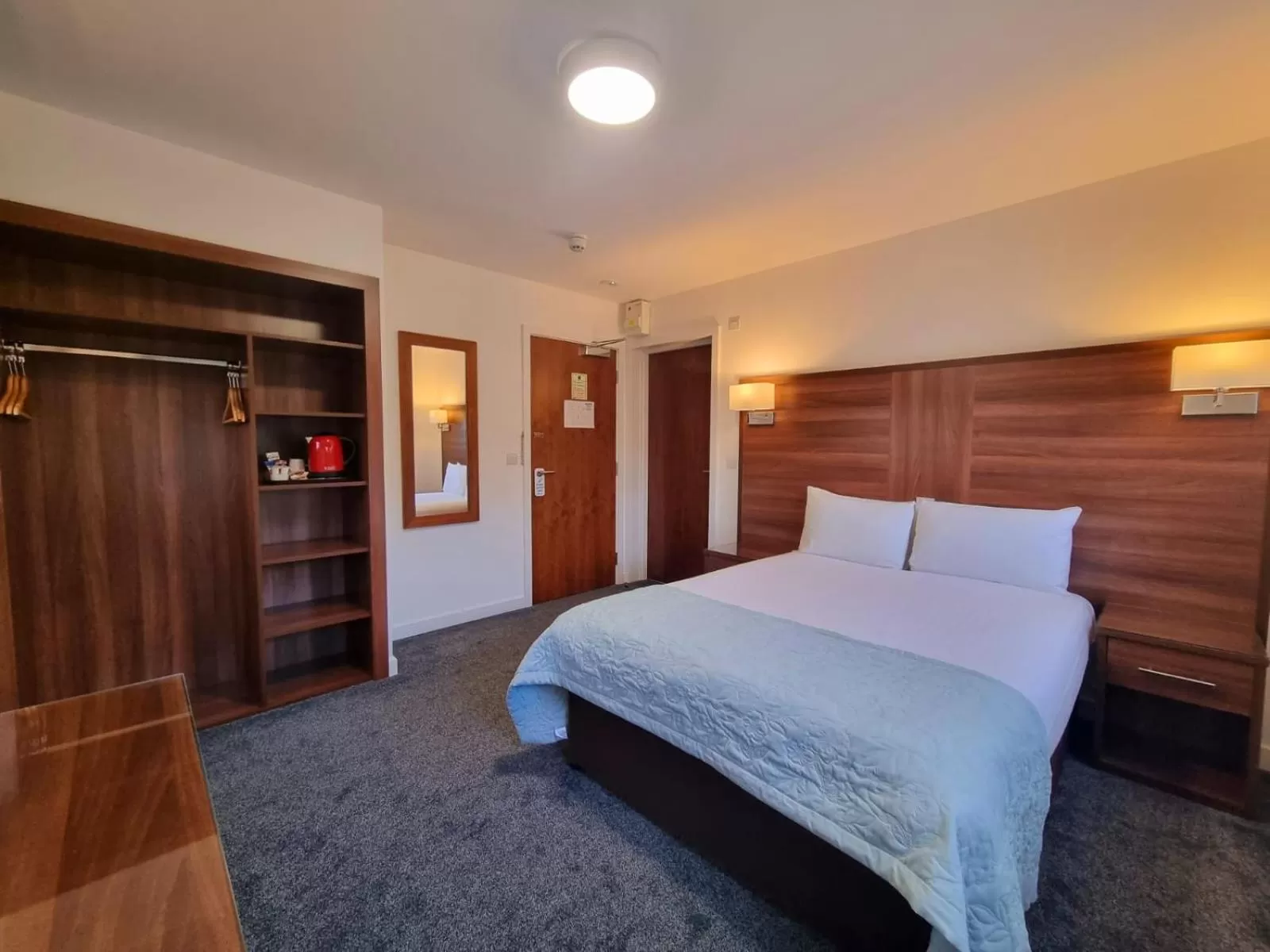 Double Room in Premier Lodge