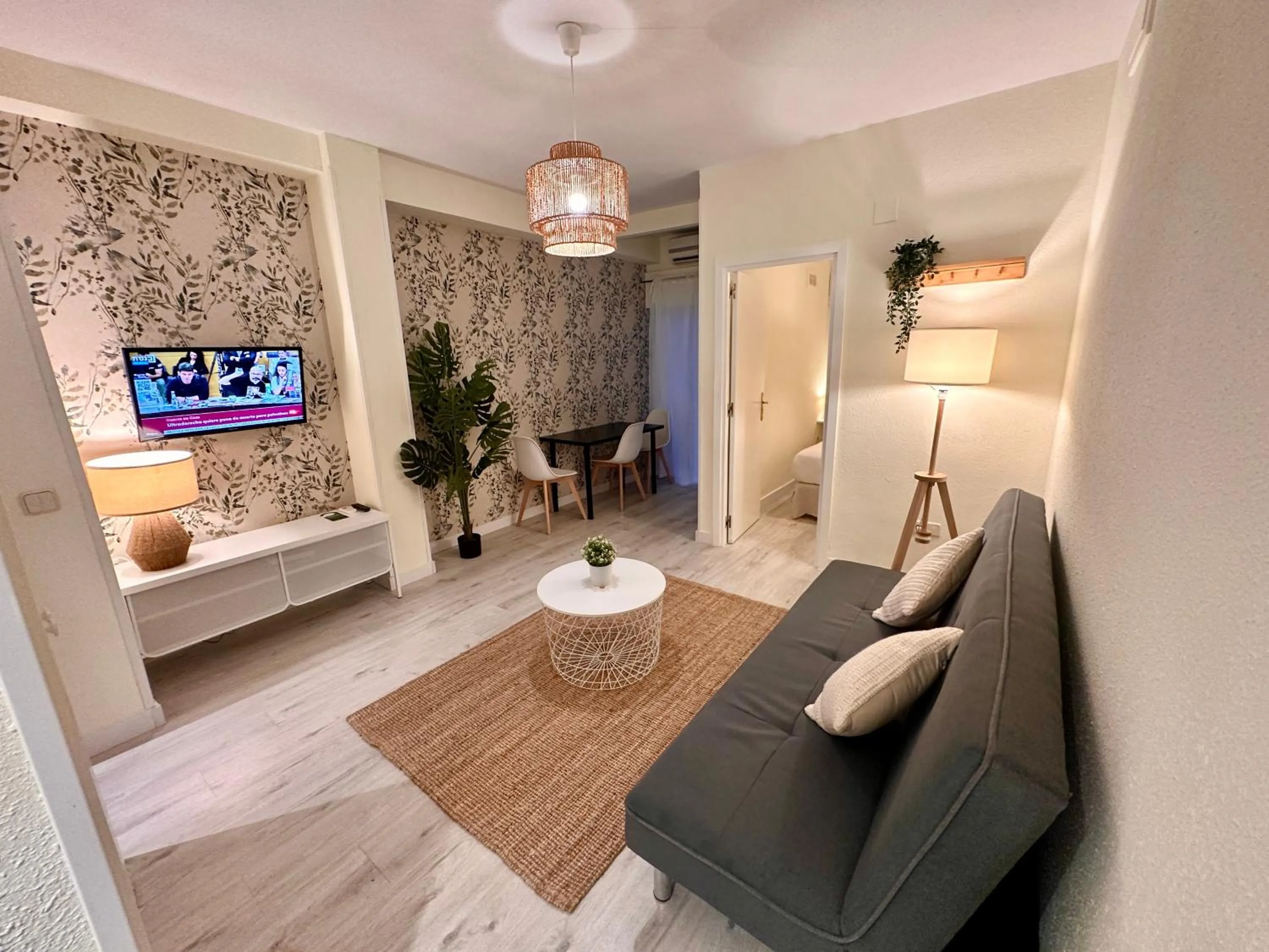 Superior Double Room in Far Home Gran Vía