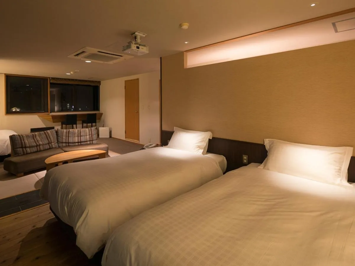 Grand Twin Room in Shimahana - Sumoto Onsen
