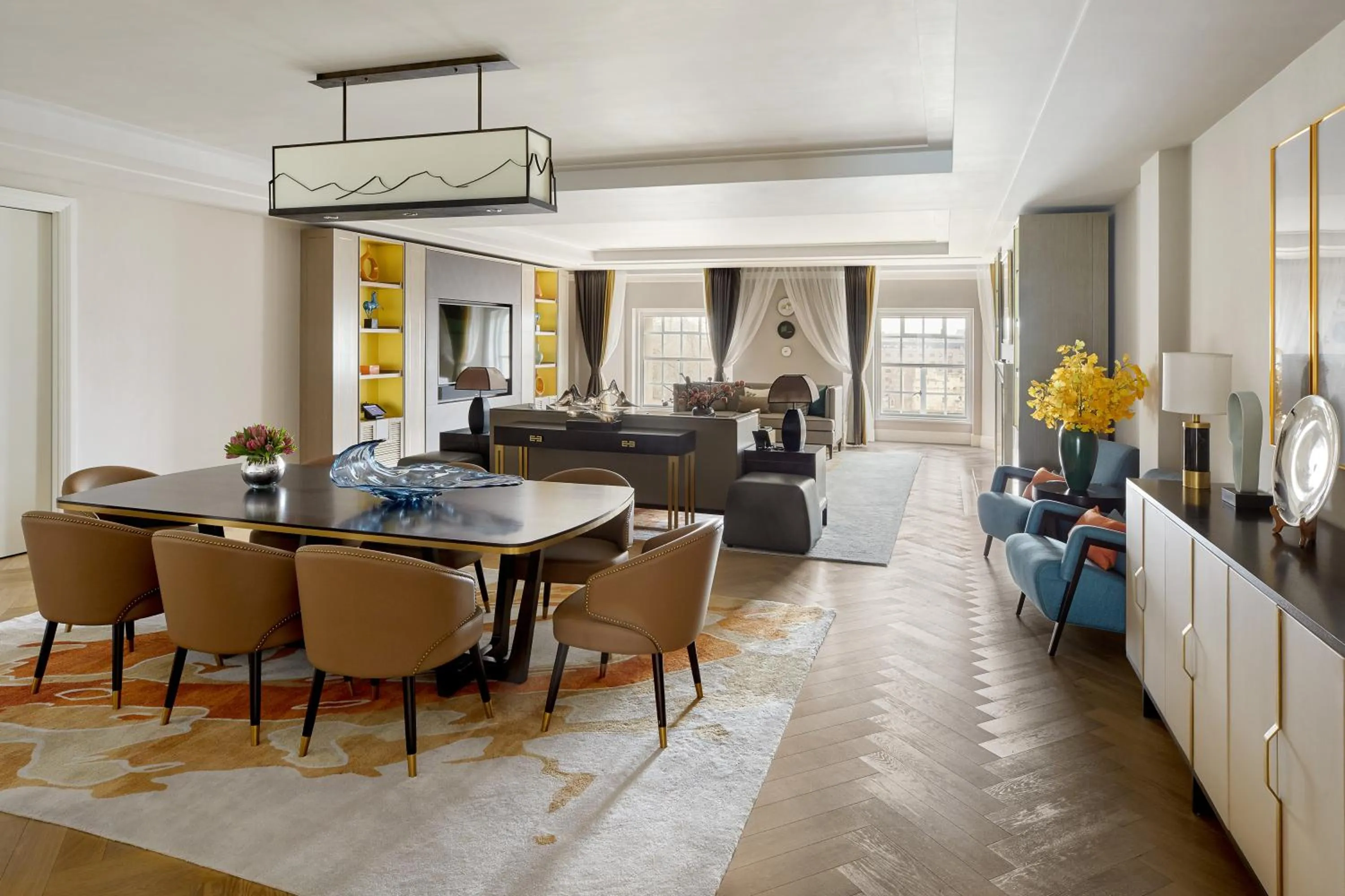 The East Tower Residence in Four Seasons Hotel London at Ten Trinity Square