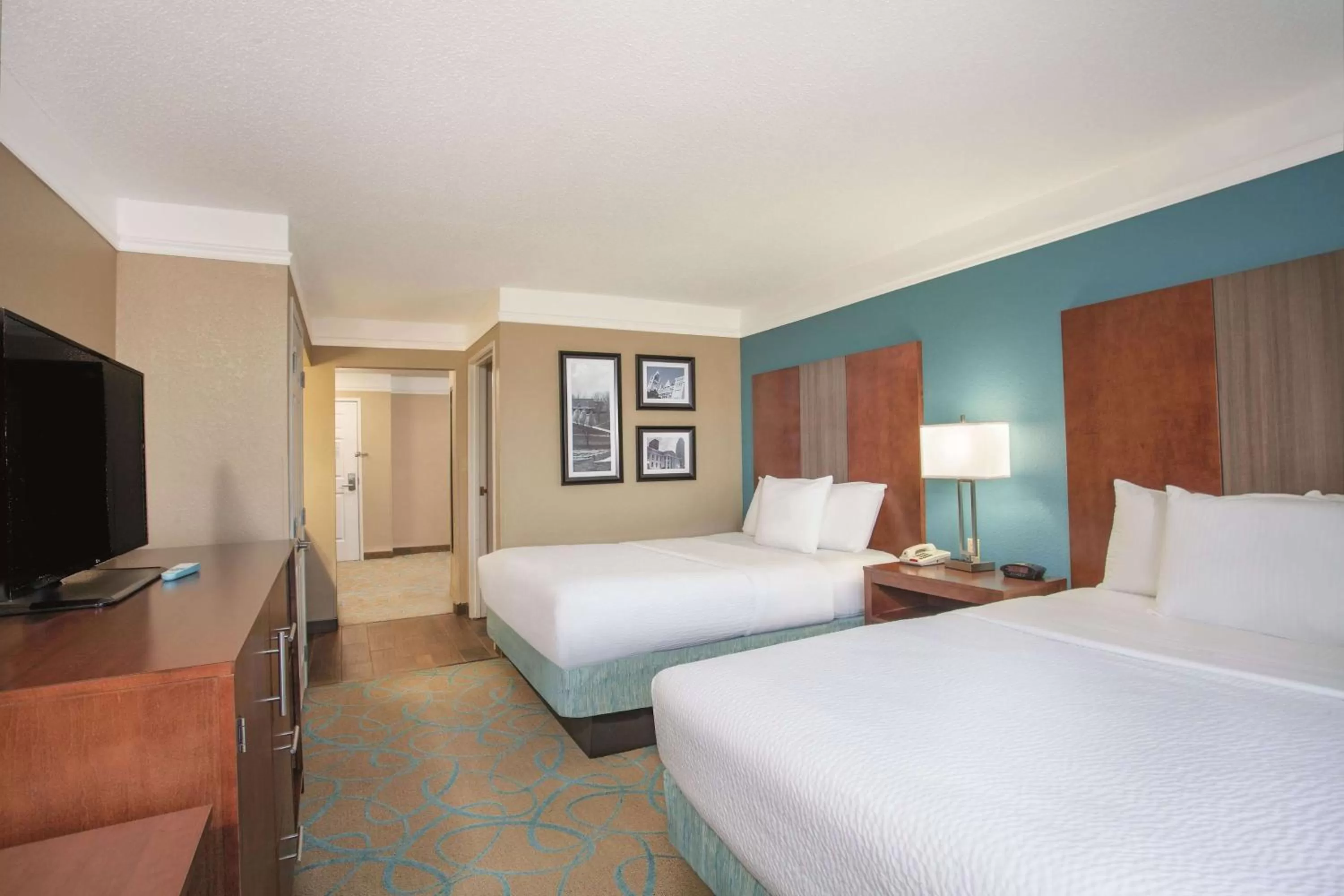 Deluxe Queen Room with Two Queen Beds in La Quinta by Wyndham Elizabethtown
