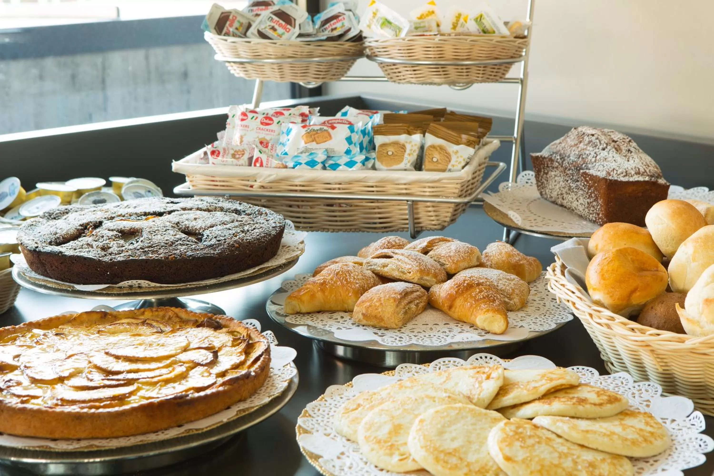 Buffet breakfast in iQ Hotel Roma