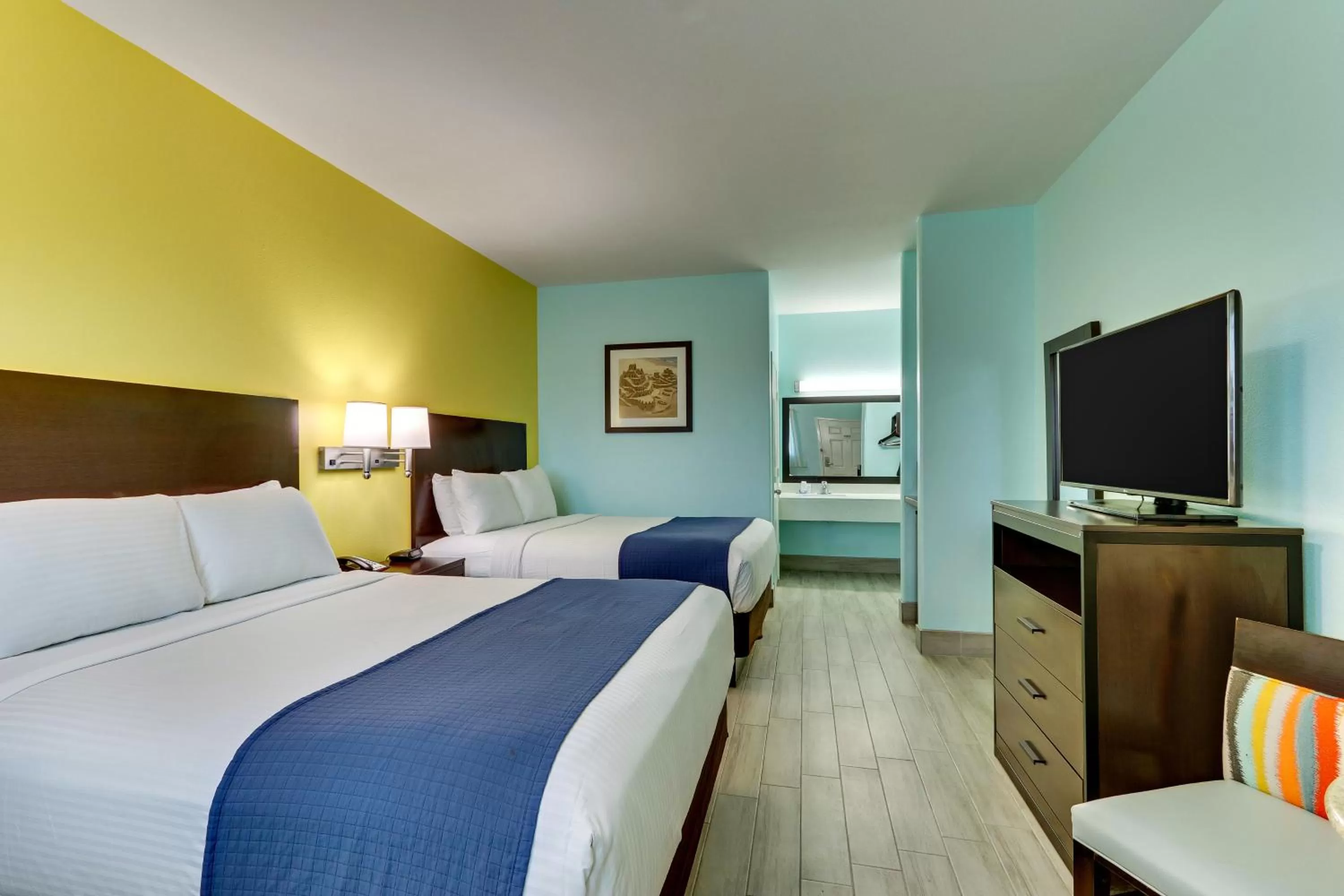 Queen Room with Two Queen Beds in Island Hotel Port Aransas