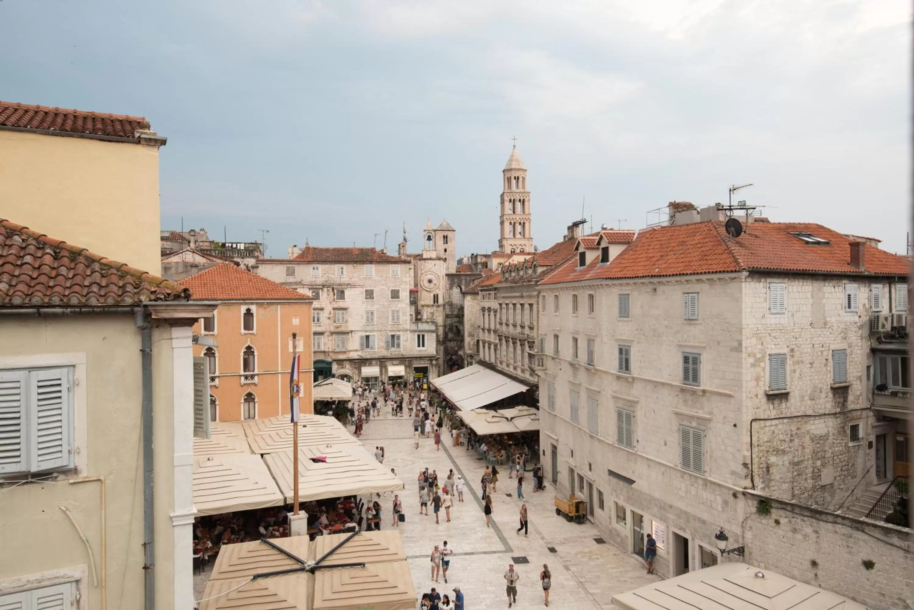 Deluxe Queen Room with City View in Central Square Heritage Hotel