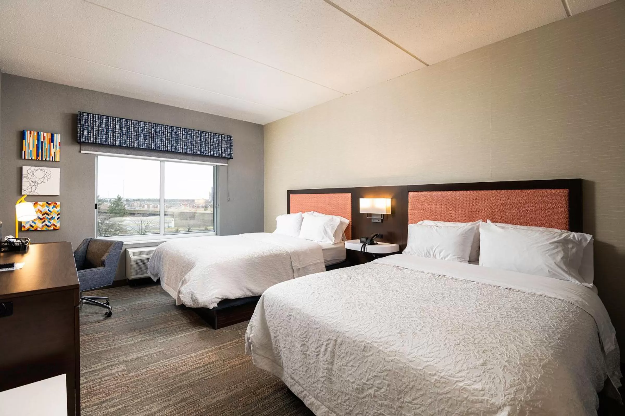 Queen Room with Two Queen Beds - Hearing Accessible in Hampton Inn Buffalo - Amherst