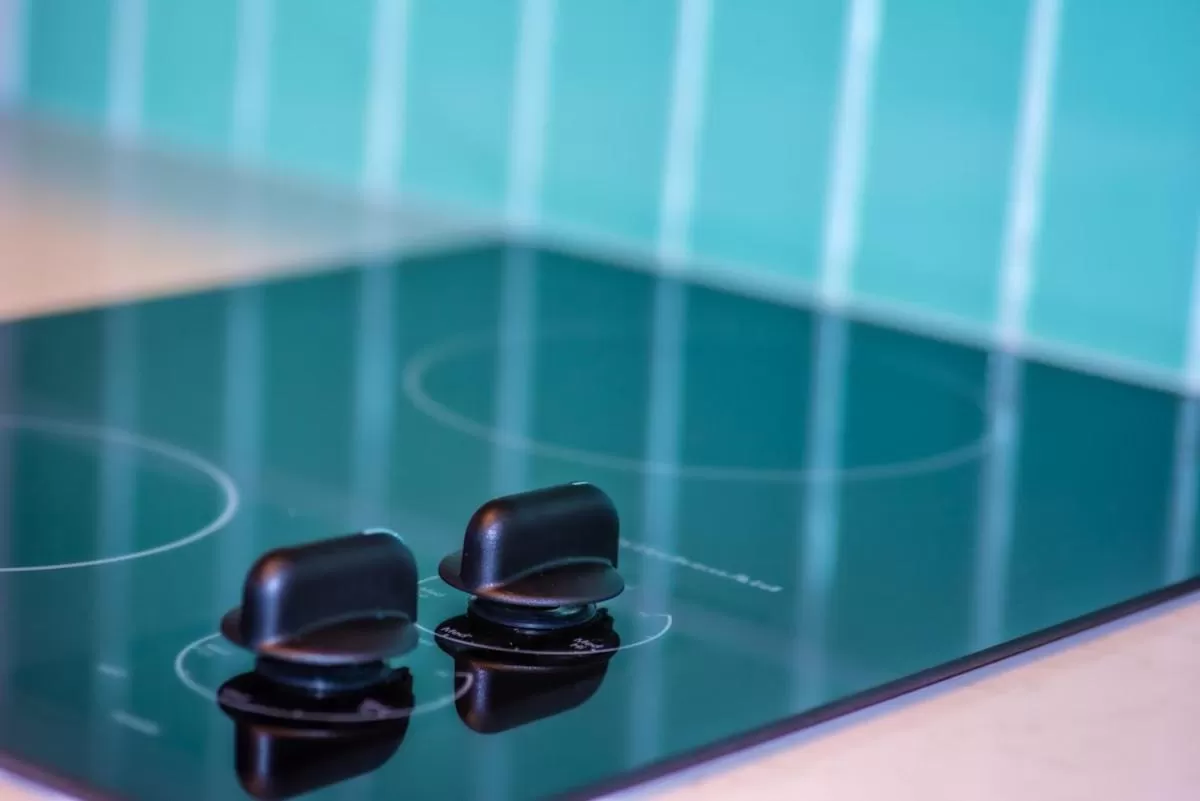 One-Bedroom with Two Queen Beds and Hearing Accessible Roll In Shower - Non-Smoking in Staybridge Suites - Waterloo - St. Jacobs Area