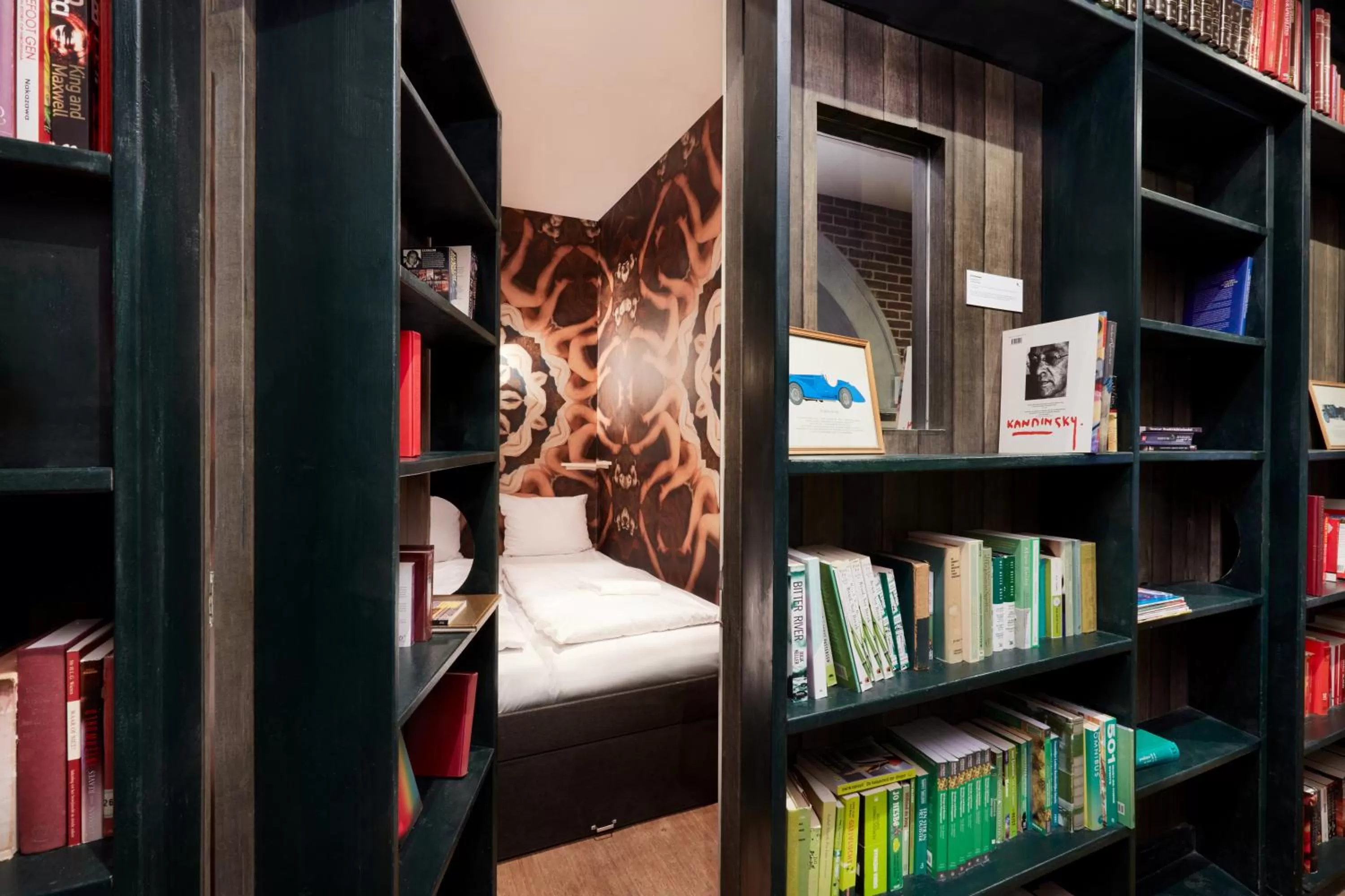 Secret Bookcase S (shared bathroom) in Hotel Not Hotel Amsterdam
