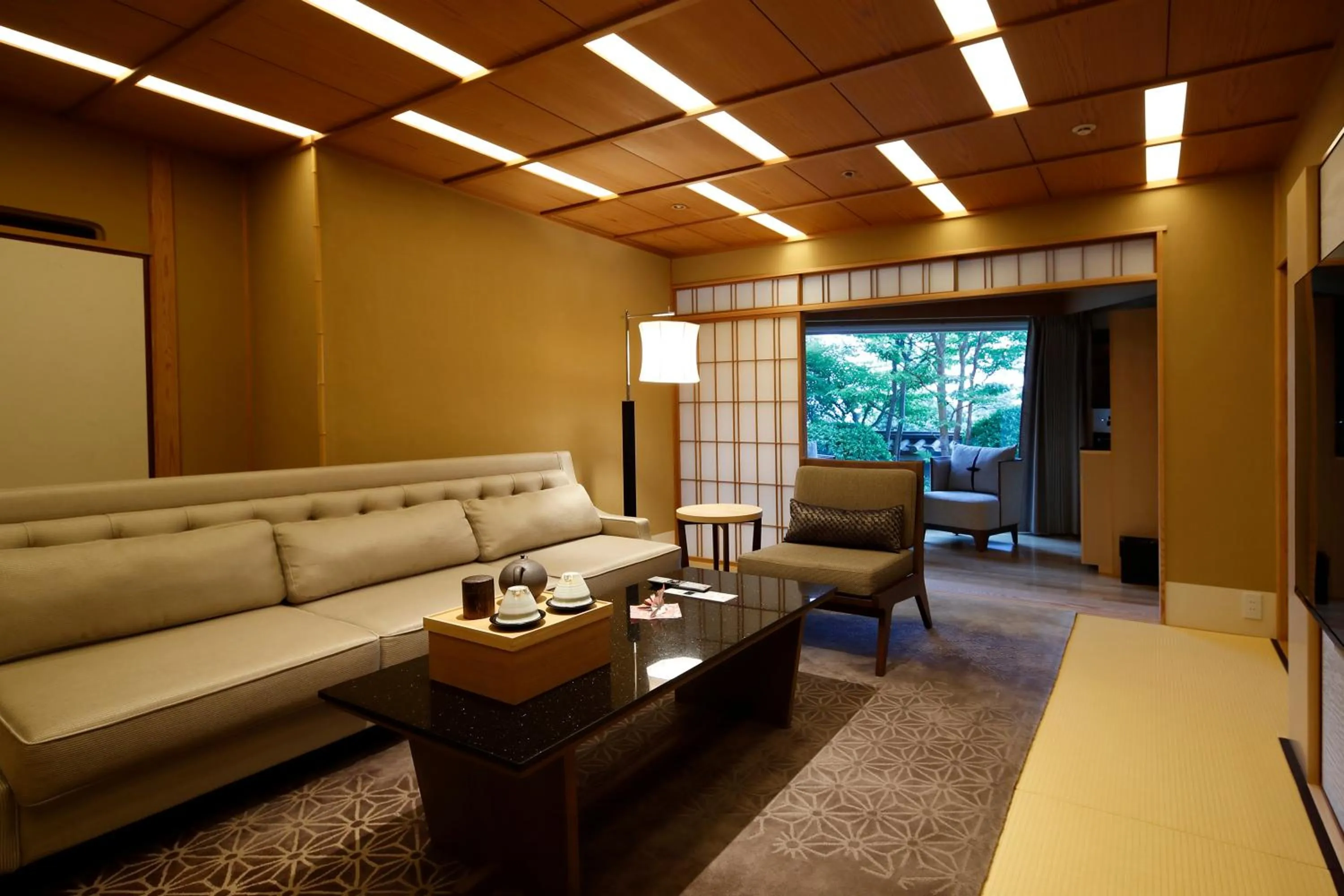 Superior Japanese Suite King Room in Hotel Gajoen Tokyo