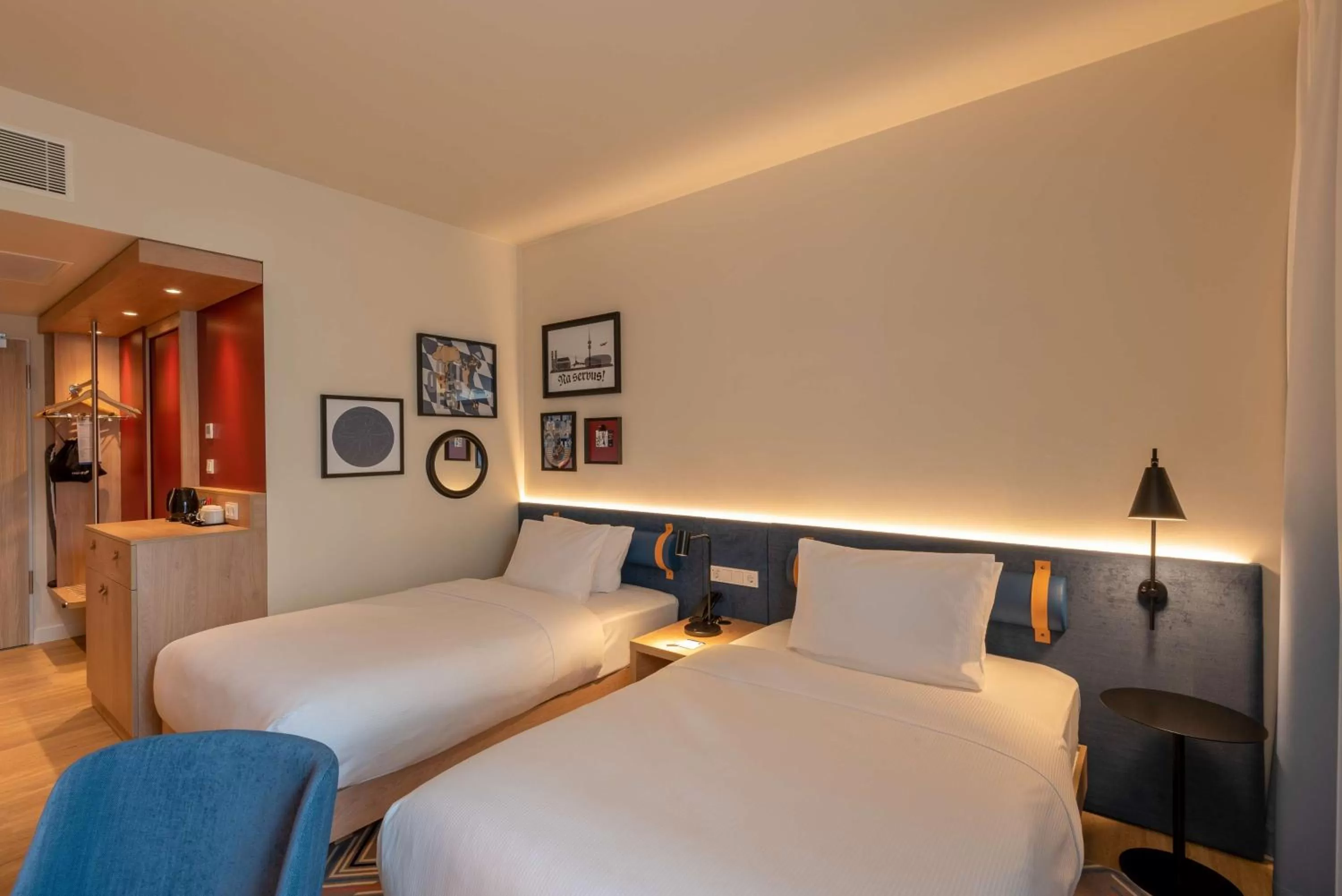 Twin Room in Hampton By Hilton Munich City North