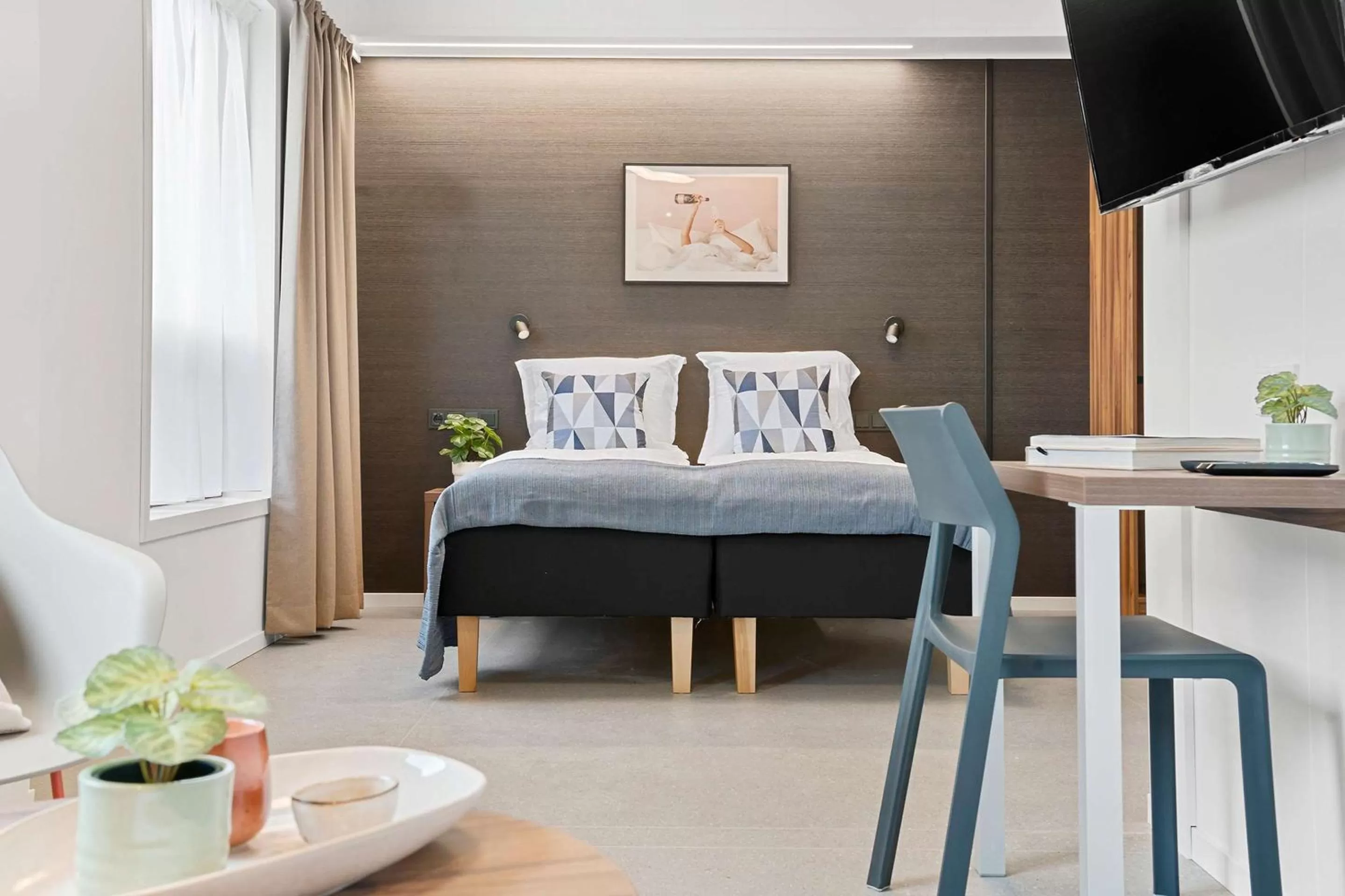 Queen Room with Roll-In Shower - Disability Access in Aiden by Best Western Herning