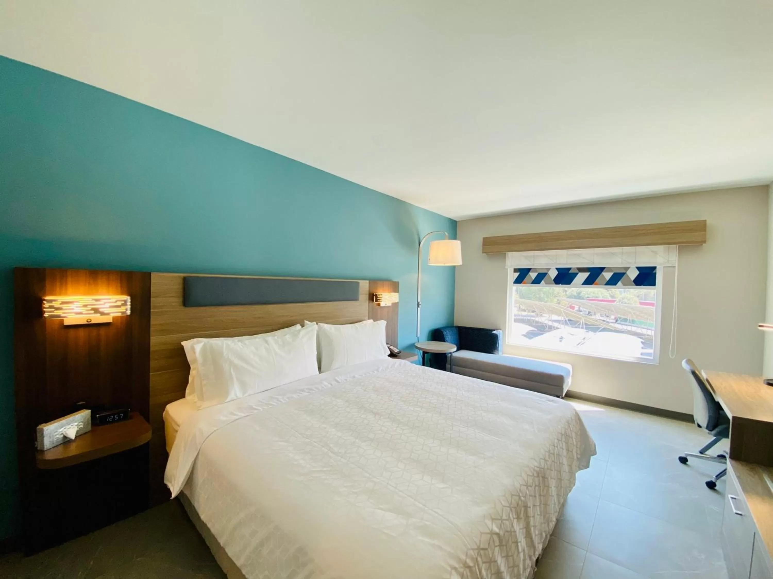 King Room - Hearing Accessible in Holiday Inn Express - Guadalajara Vallarta Poniente by IHG