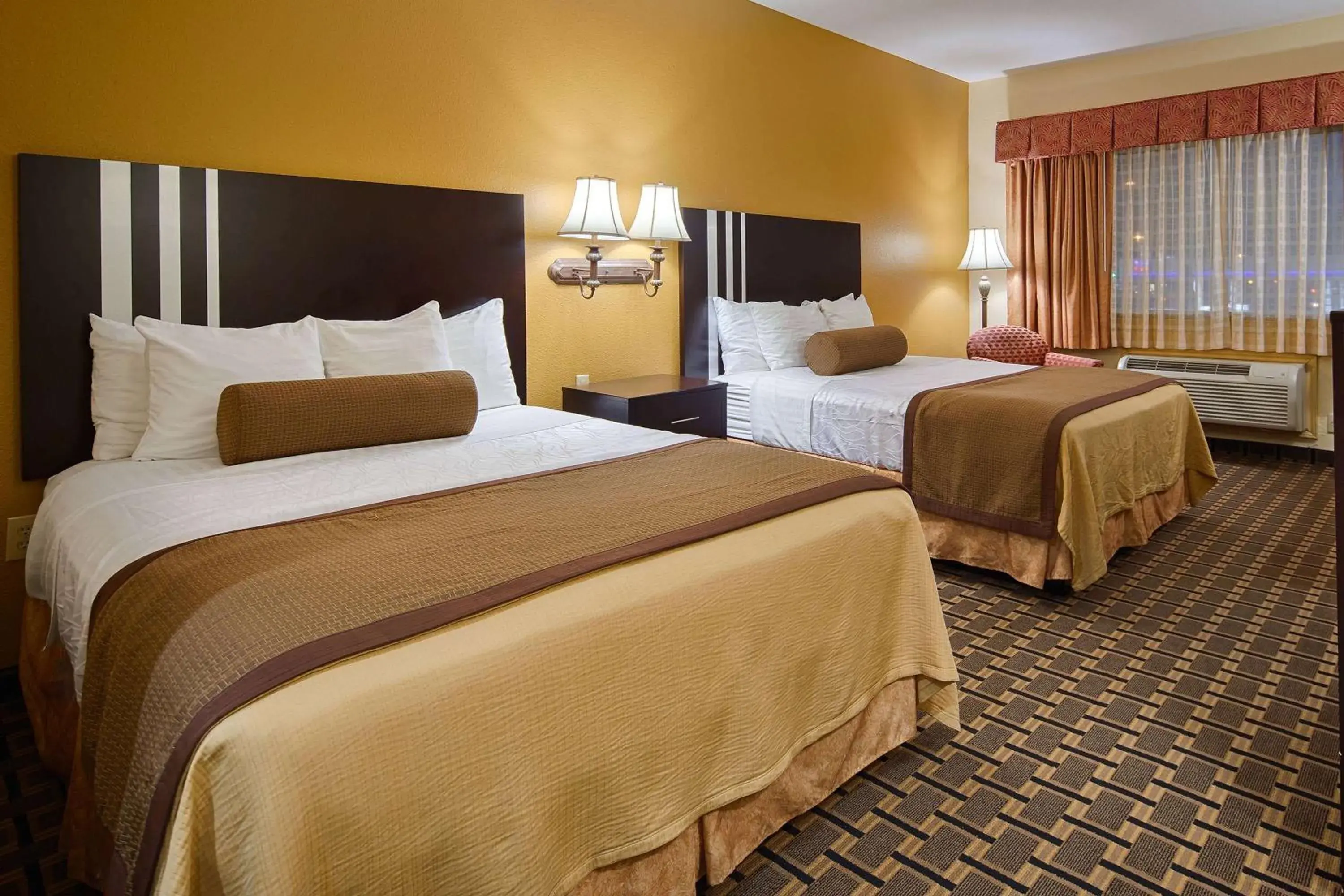 Days Inn & Suites by Wyndham Sam Houston Tollway Days Inn & Suites by Wyndham Sam Houston Tollway